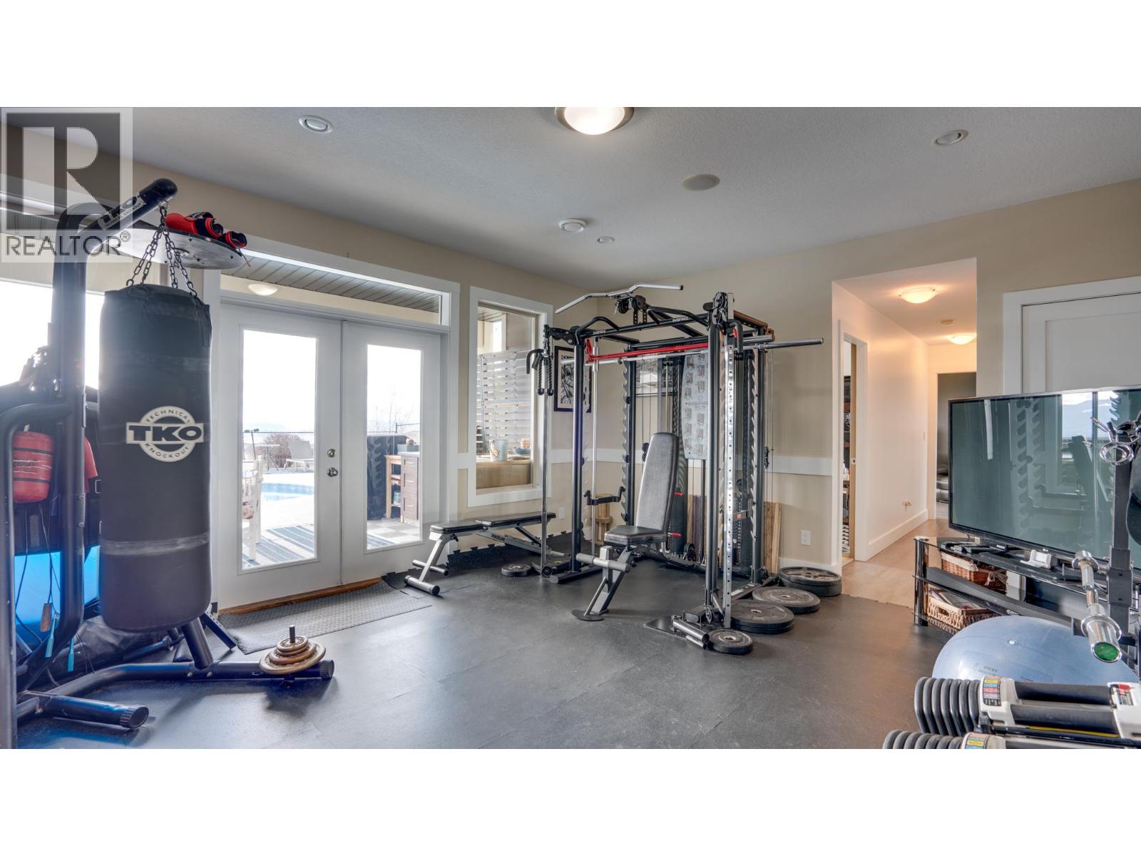 7193 Apex Drive, Vernon, British Columbia  V1B 4E4 - Photo 33 - 10399724