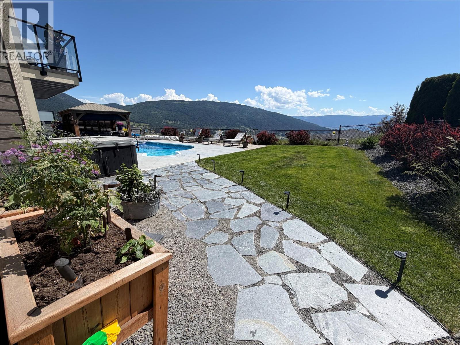 7193 Apex Drive, Vernon, British Columbia  V1B 4E4 - Photo 49 - 10399724