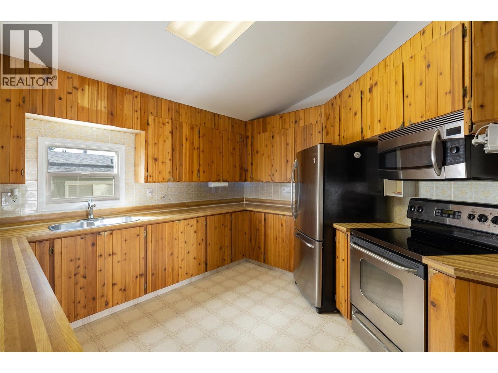 4701 Pleasant Valley Road Unit# 23, Vernon, British Columbia  V1T 4M7 - Photo 14 - 10399620