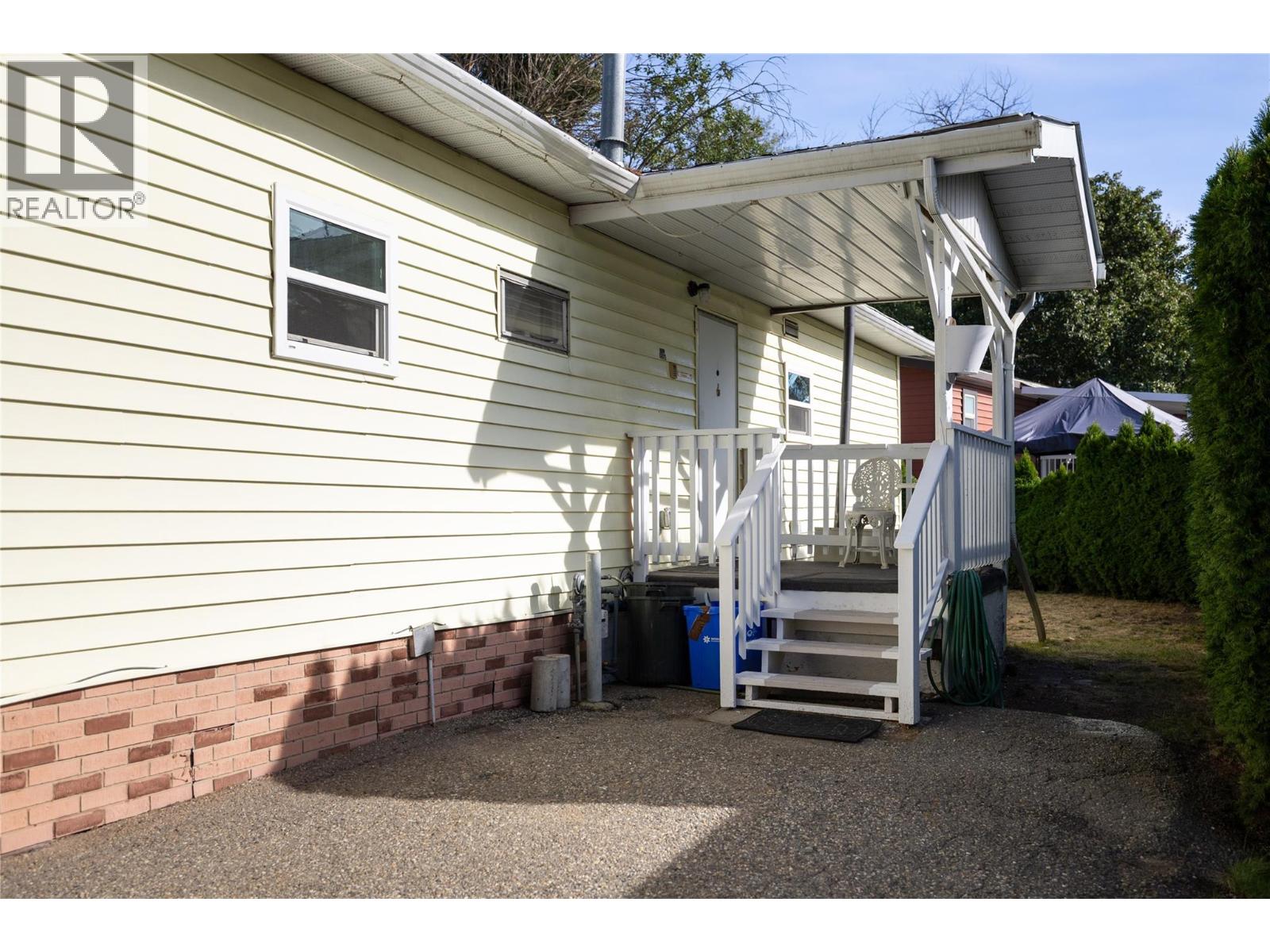 4701 Pleasant Valley Road Unit# 23, Vernon, British Columbia  V1T 4M7 - Photo 4 - 10399620