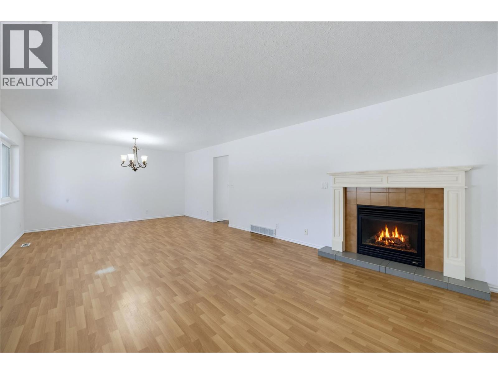 5080 70 Avenue Ne, Salmon Arm, British Columbia  V0E 1K0 - Photo 6 - 10399667