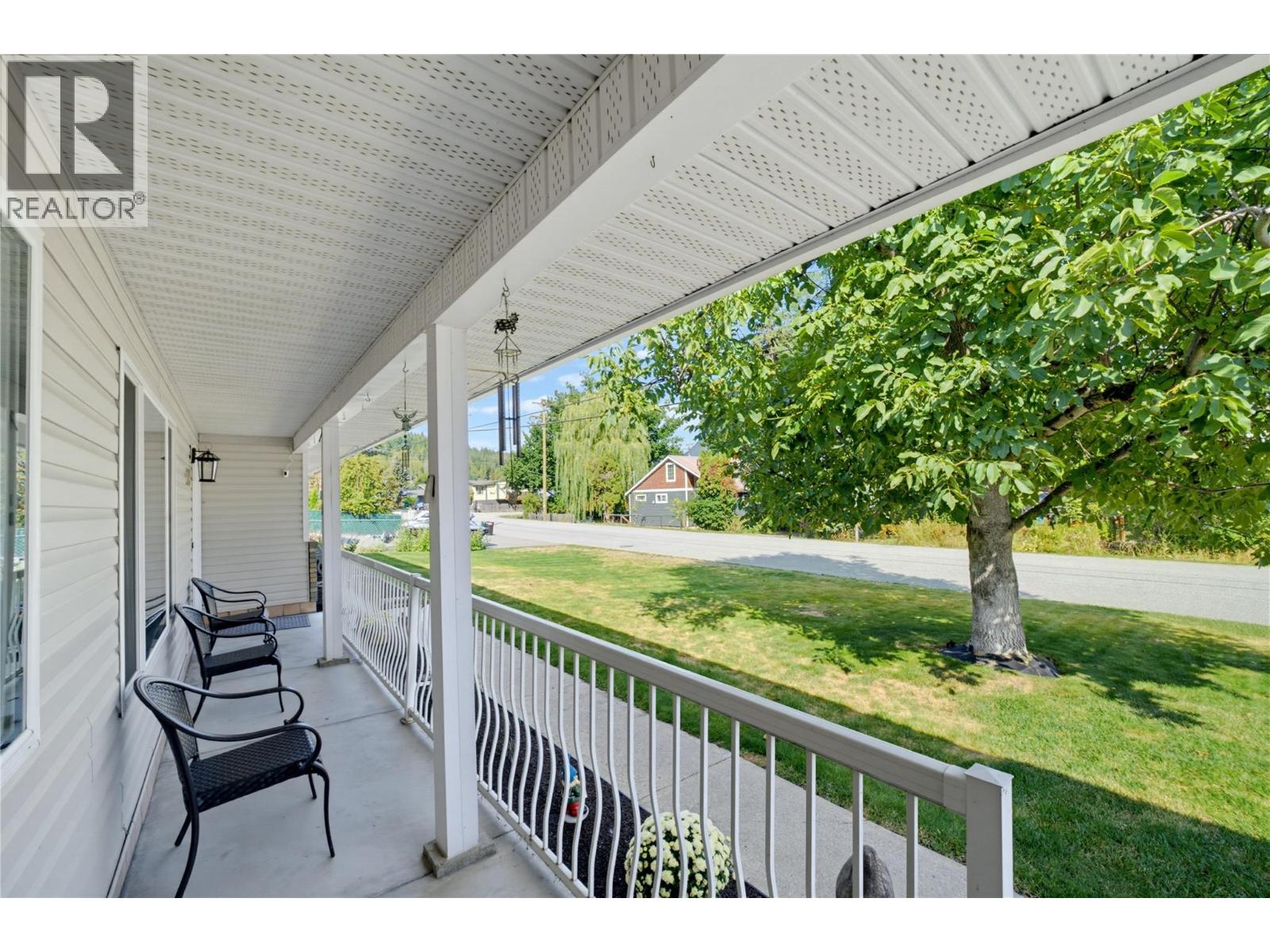 5080 70 Avenue Ne, Salmon Arm, British Columbia  V0E 1K0 - Photo 60 - 10399667