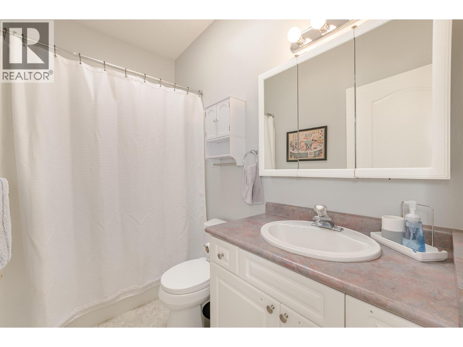 2010 Heitman Street, Enderby, British Columbia  V0E 1V2 - Photo 24 - 10399466