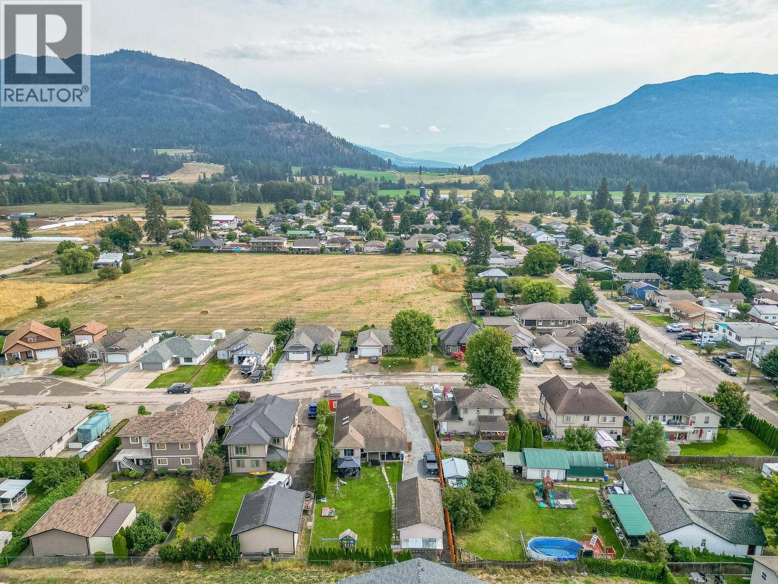 2010 Heitman Street, Enderby, British Columbia  V0E 1V2 - Photo 42 - 10399466