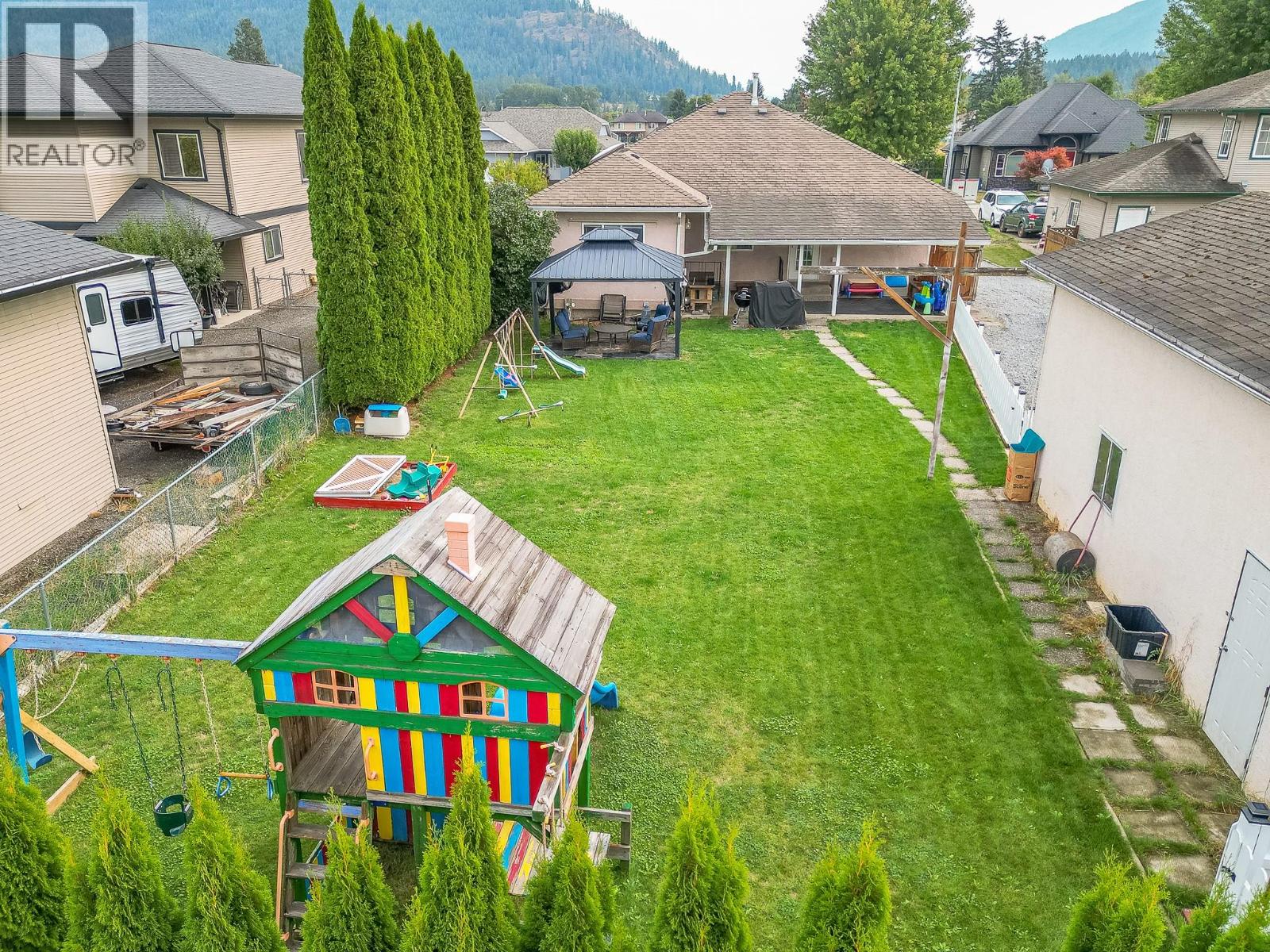 2010 Heitman Street, Enderby, British Columbia  V0E 1V2 - Photo 47 - 10399466