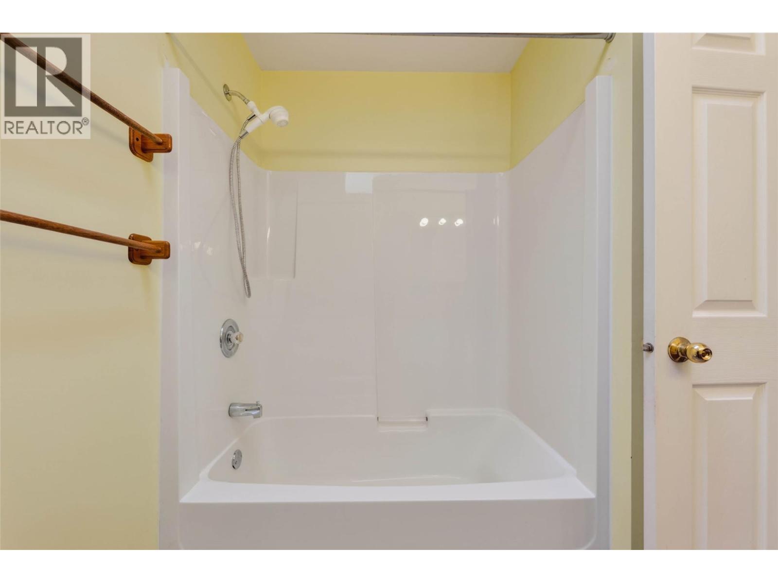 110 Davies Avenue, Salmo, British Columbia  V0G 1Z0 - Photo 16 - 10399406
