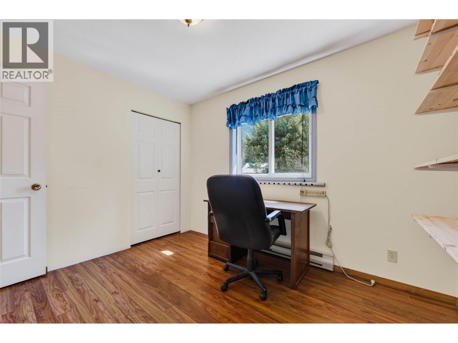 110 Davies Avenue, Salmo, British Columbia  V0G 1Z0 - Photo 18 - 10399406