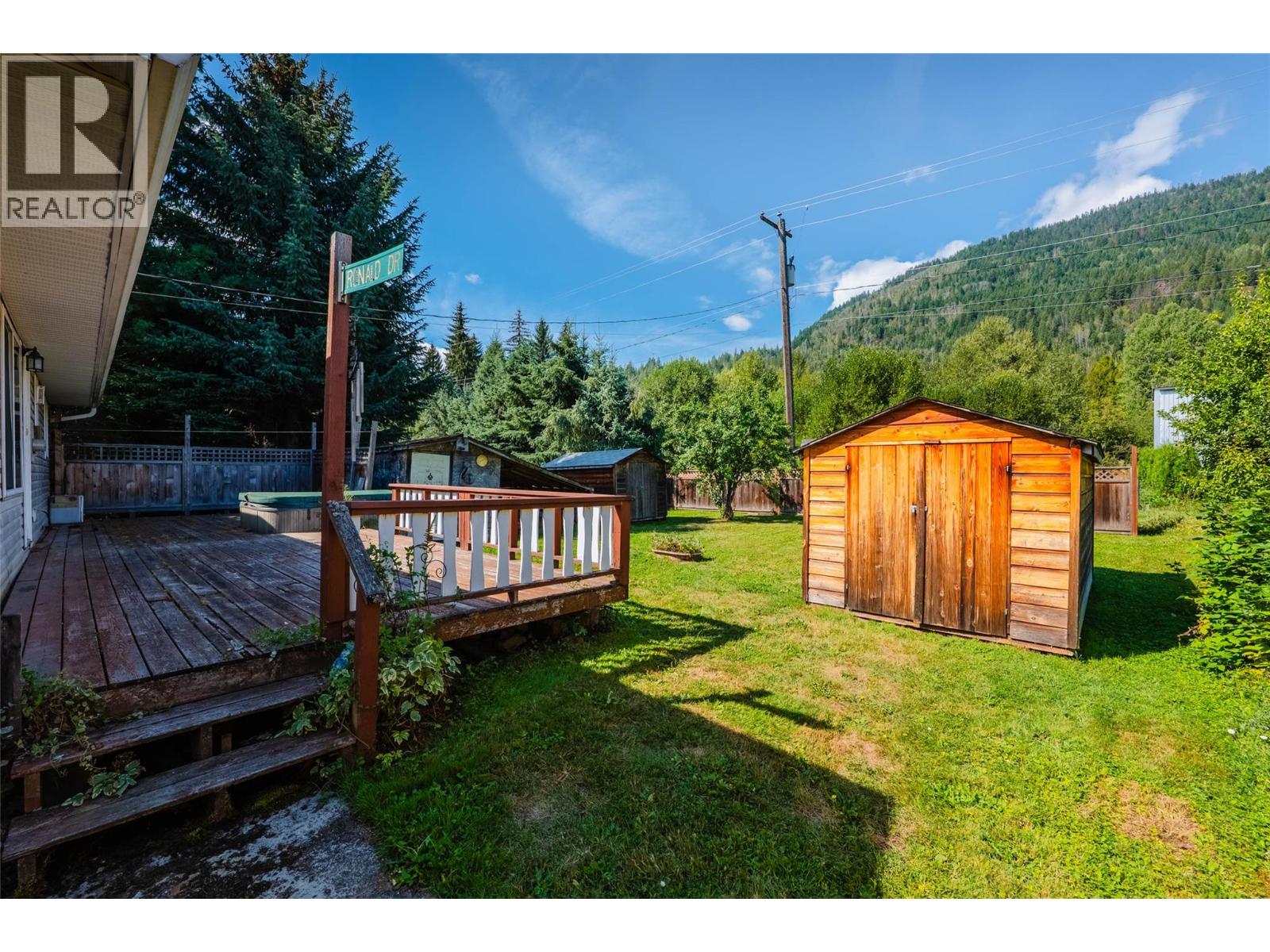 110 Davies Avenue, Salmo, British Columbia  V0G 1Z0 - Photo 29 - 10399406