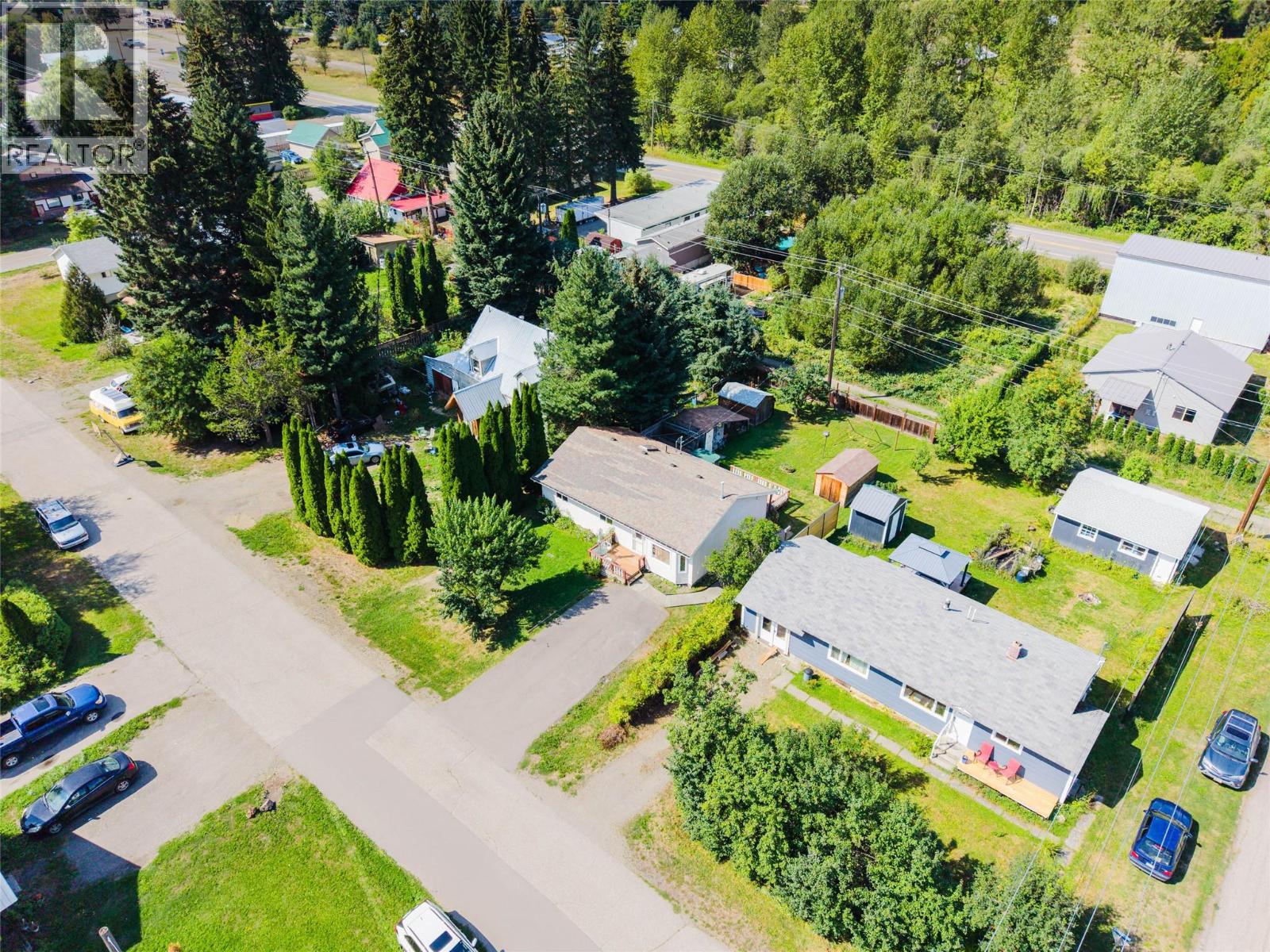 110 Davies Avenue, Salmo, British Columbia  V0G 1Z0 - Photo 41 - 10399406