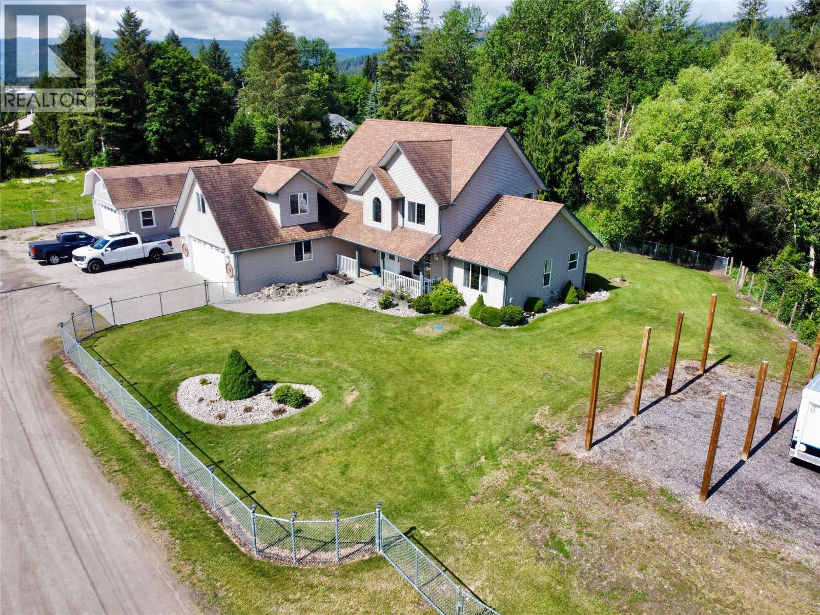 160 Carlin Street, Grindrod, British Columbia  V0E 1Y0 - Photo 17 - 10399460