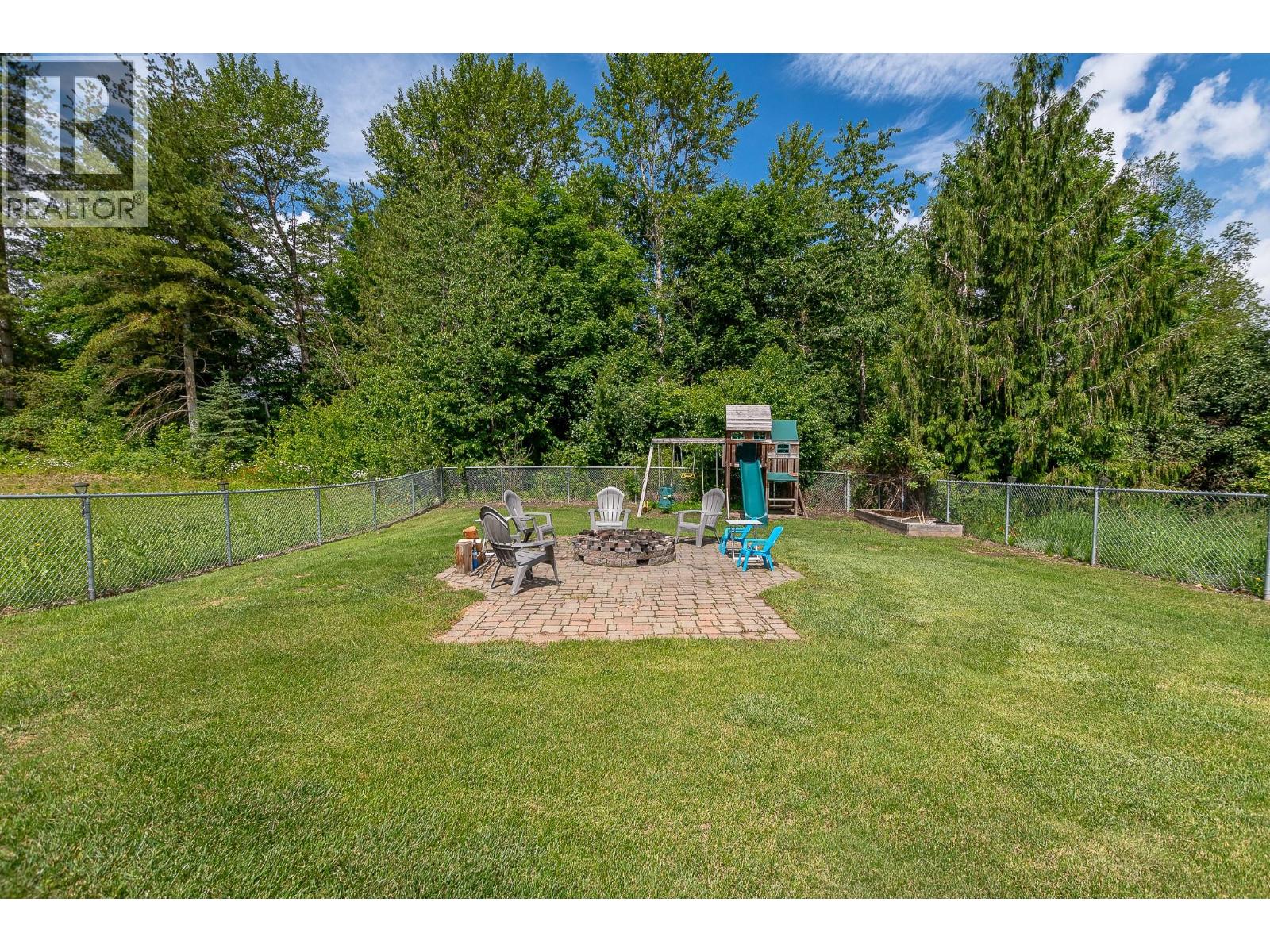 160 Carlin Street, Grindrod, British Columbia  V0E 1Y0 - Photo 51 - 10399460