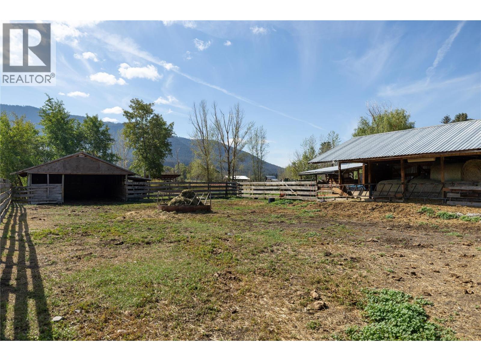 6662 Bulman Road, Westwold, British Columbia  V0E 3B1 - Photo 58 - 10399394