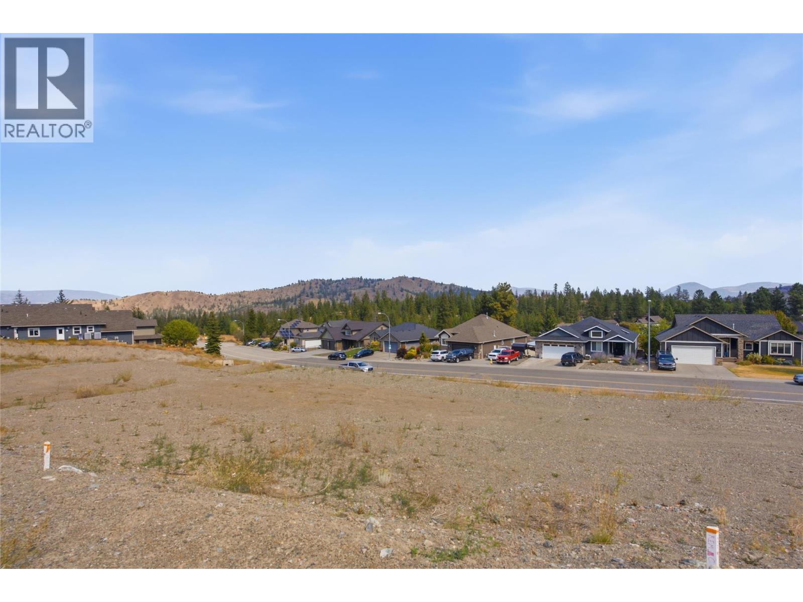 2051 Hugh Allan Drive, Kamloops, British Columbia    - Photo 23 - 10399085