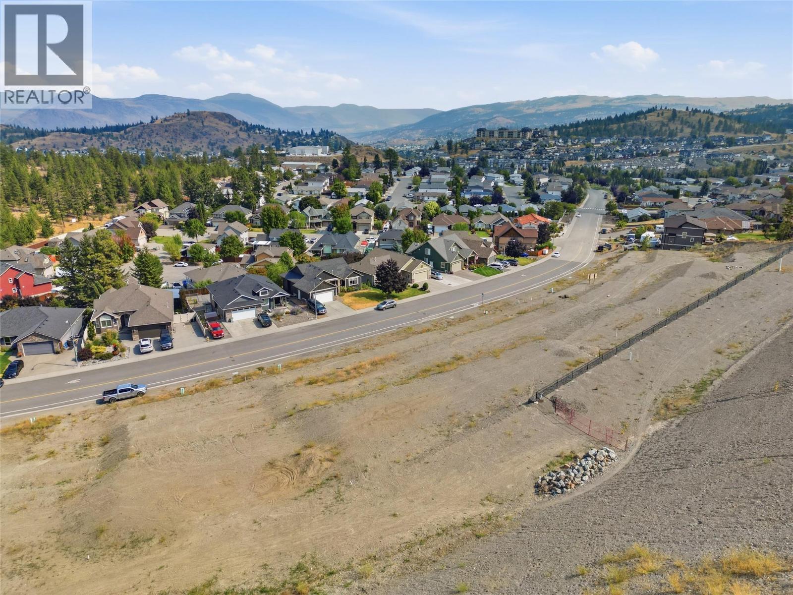 2051 Hugh Allan Drive, Kamloops, British Columbia    - Photo 7 - 10399085