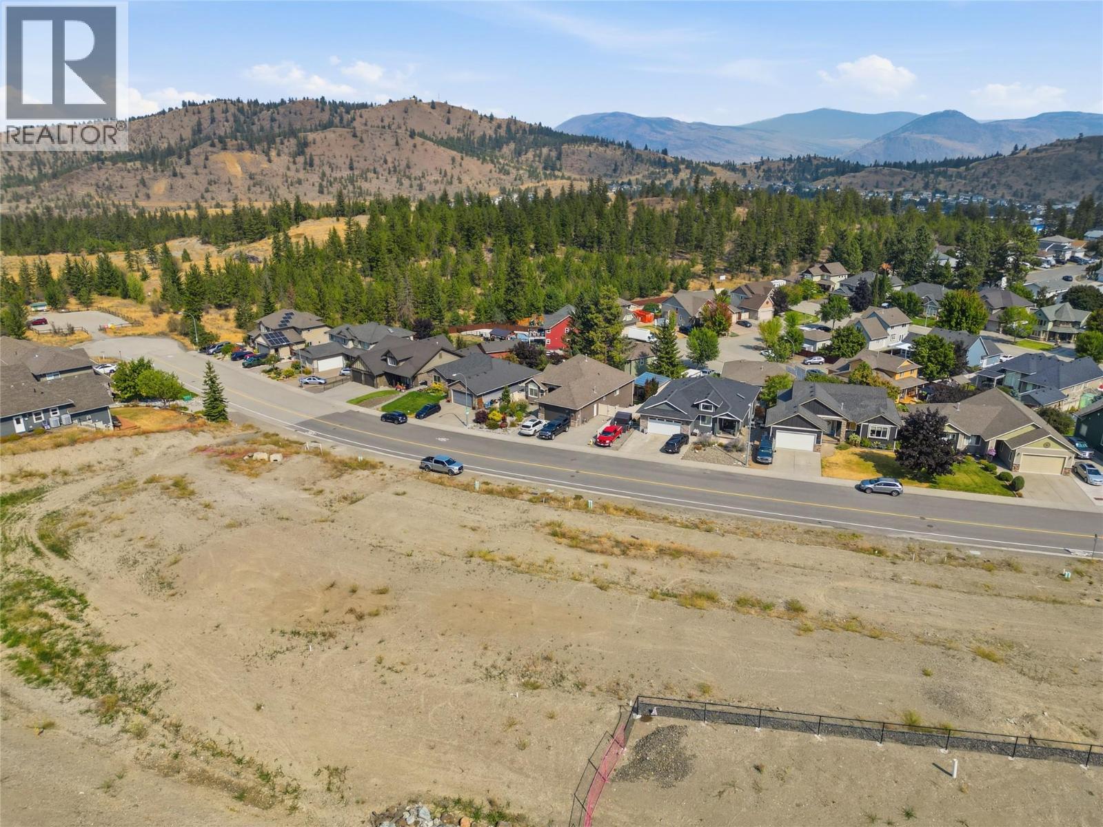 2051 Hugh Allan Drive, Kamloops, British Columbia    - Photo 8 - 10399085