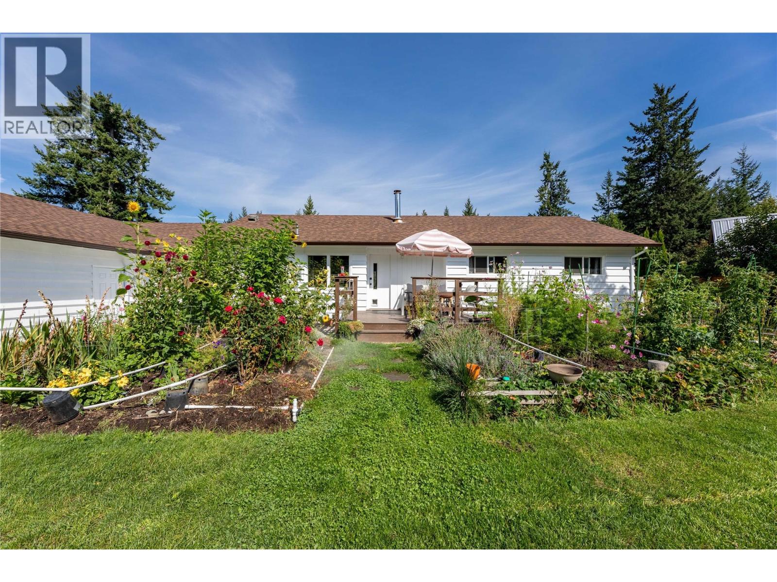 1441 20 Avenue Se Unit# 7, Salmon Arm, British Columbia  V1E 2M9 - Photo 1 - 10398946