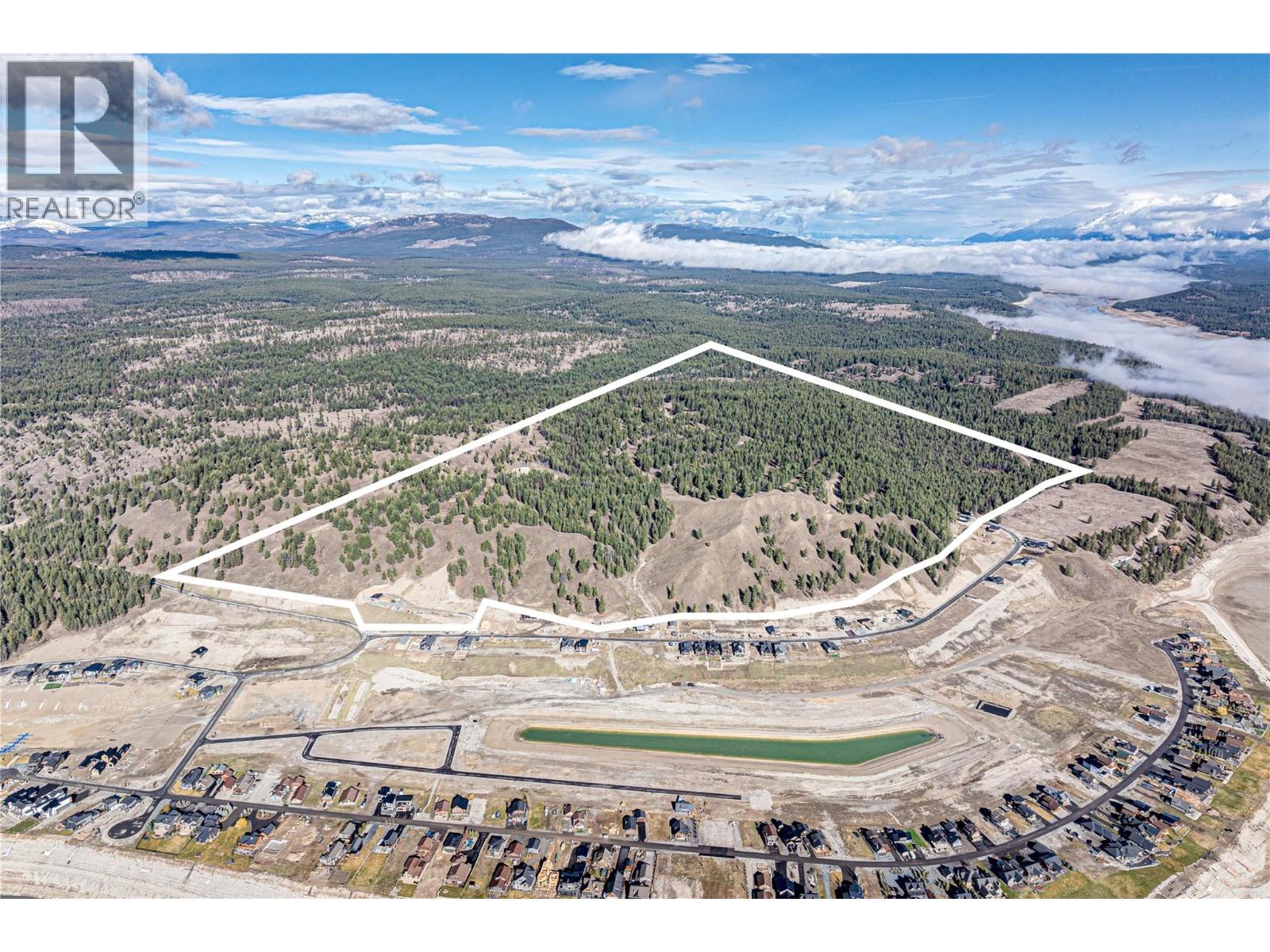 1685 Mcmorran Drive, Lake Koocanusa, British Columbia  V0B 1T5 - Photo 1 - 10399745