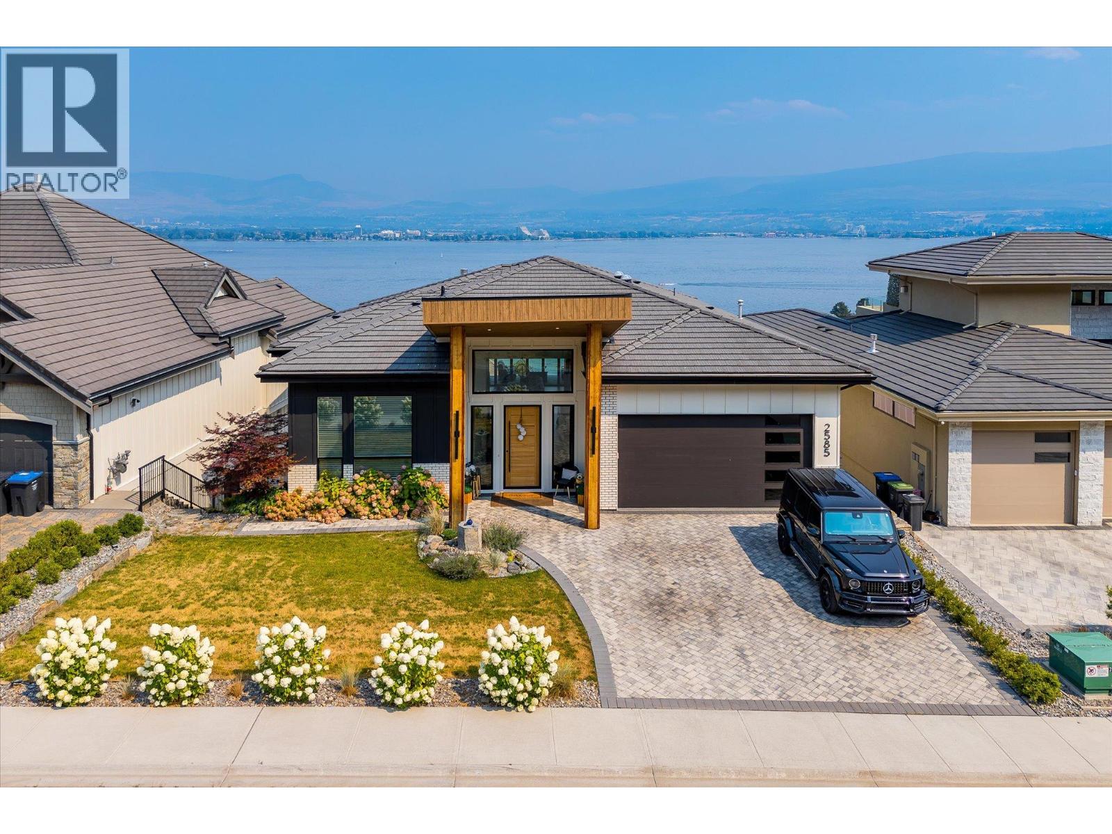 2585 Casa Palmero Drive, West Kelowna, British Columbia  V1Z 4B1 - Photo 2 - 10399647