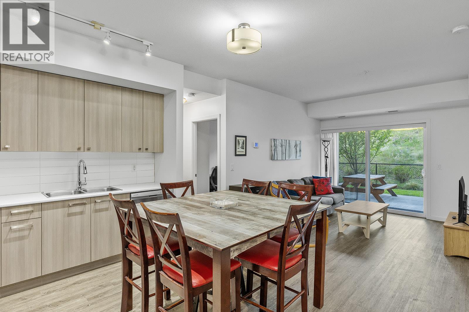 935 Academy Way Unit# 117, Kelowna, British Columbia  V1V 3C9 - Photo 3 - 10399631