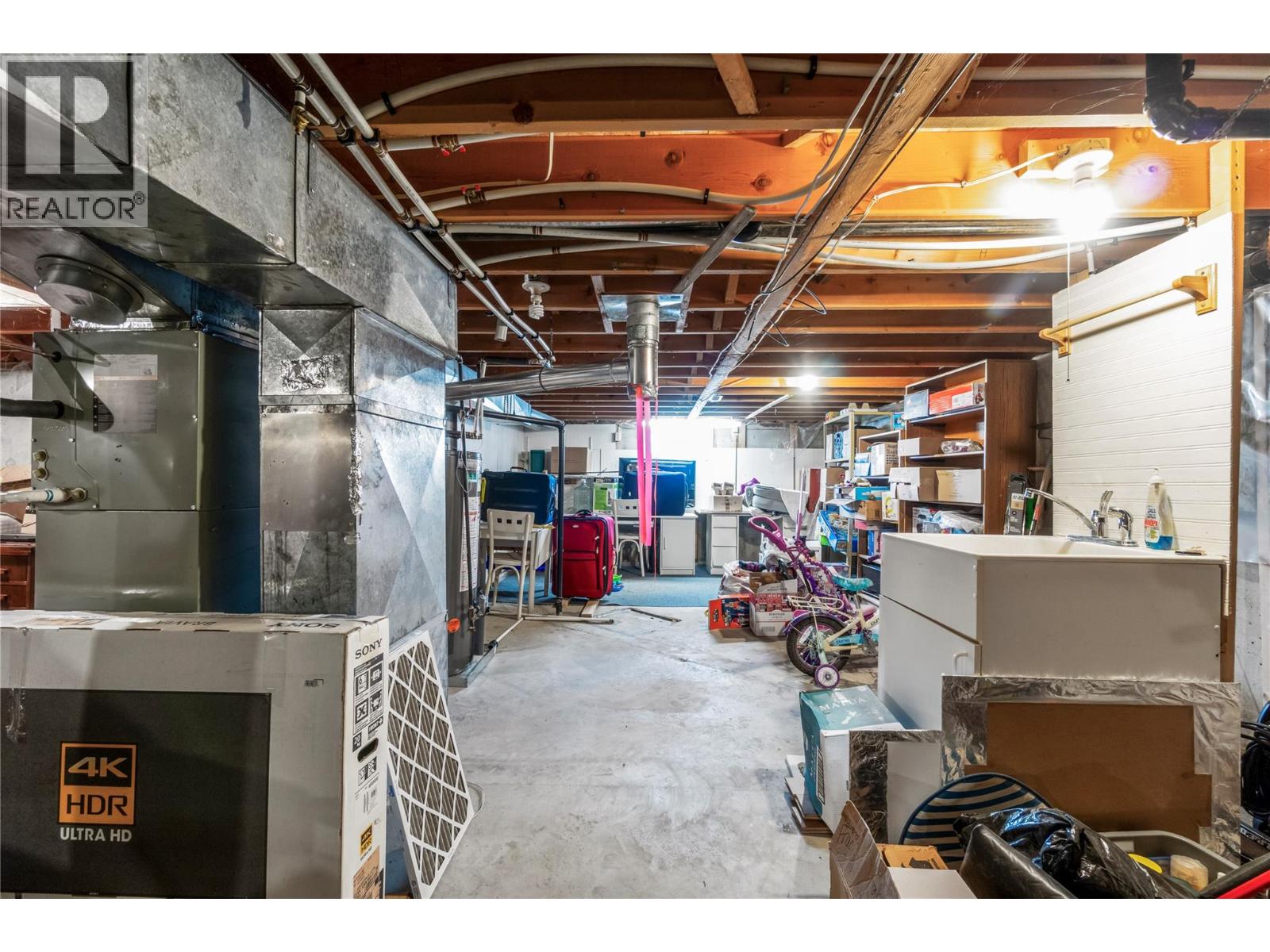 2415 5 Avenue Ne, Salmon Arm, British Columbia  V1E 1Y9 - Photo 31 - 10399524