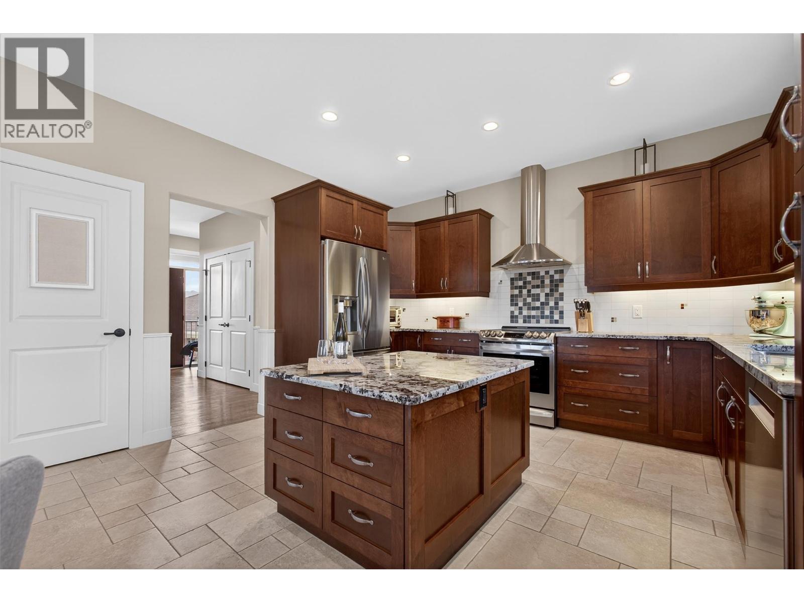 2478 Stone Grove Crescent, West Kelowna, British Columbia  V4T 3A8 - Photo 15 - 10399358