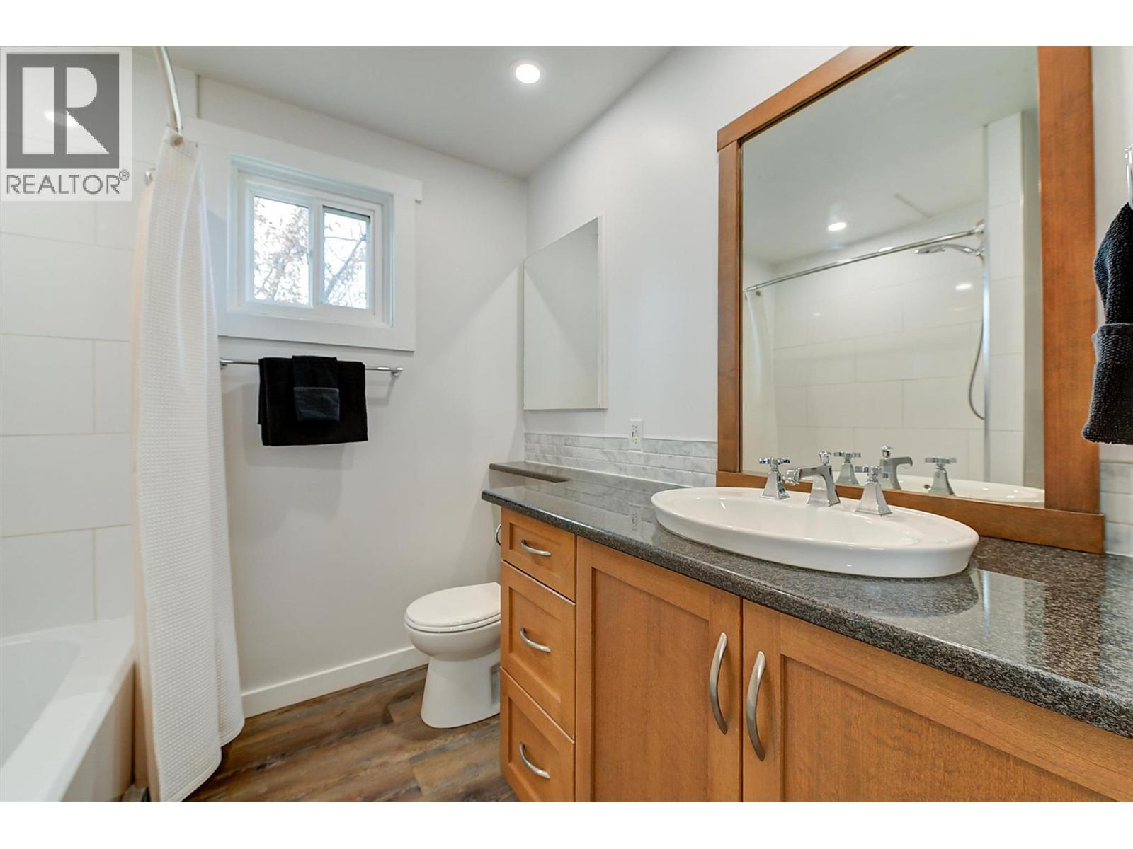 2547 Sexsmith Road, Kelowna, British Columbia  V1V 2G6 - Photo 51 - 10399058