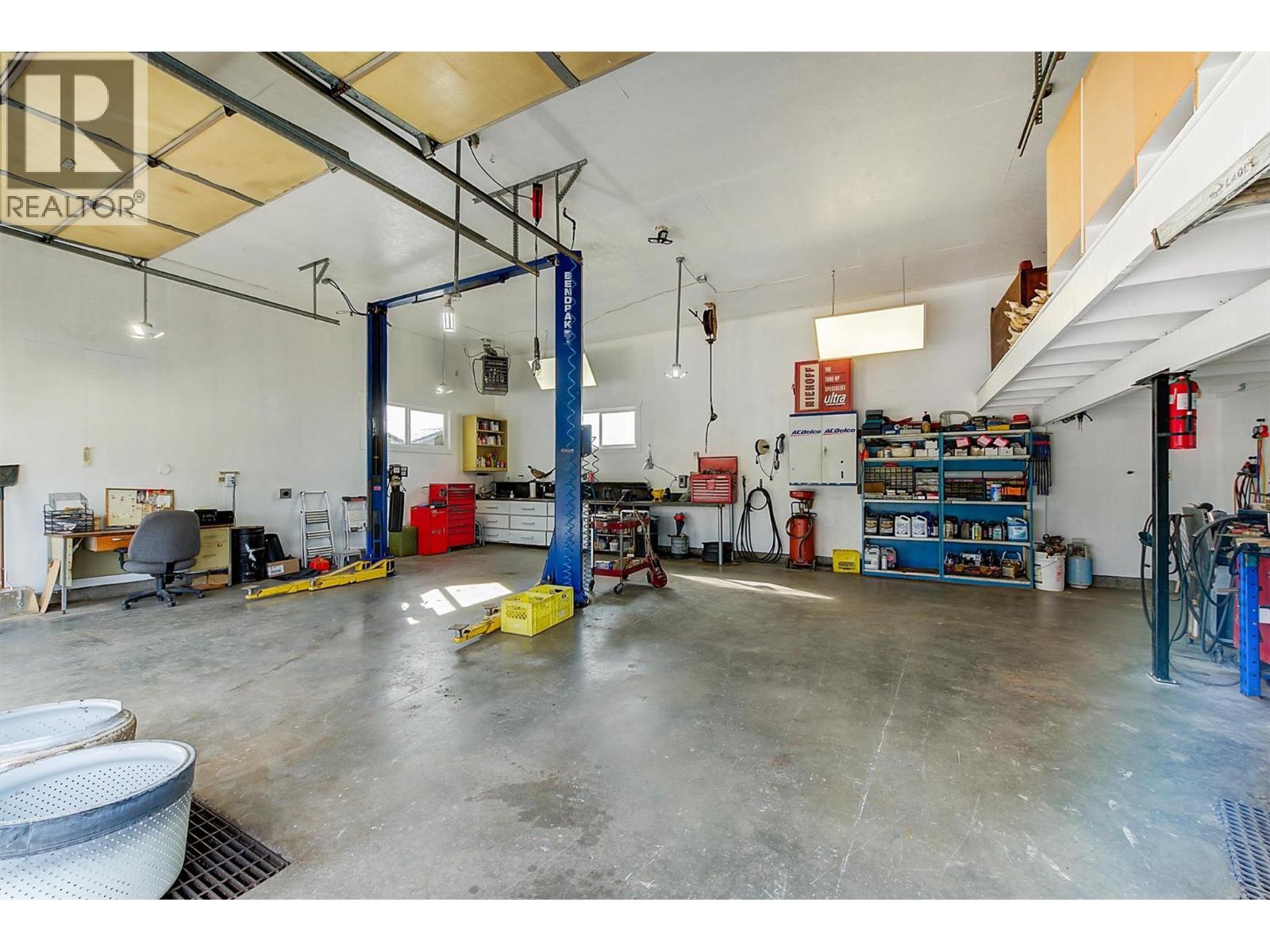 2547 Sexsmith Road, Kelowna, British Columbia  V1V 2G6 - Photo 56 - 10399058