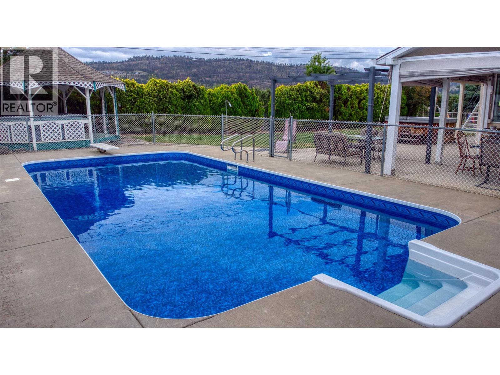 2547 Sexsmith Road, Kelowna, British Columbia  V1V 2G6 - Photo 70 - 10399058