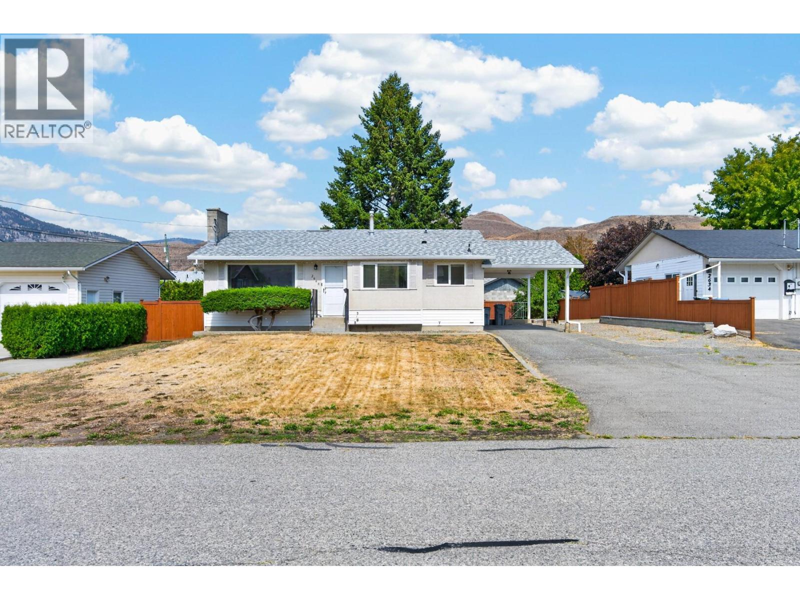 2640 Argyle Avenue, Kamloops, British Columbia  V2B 4T8 - Photo 2 - 10399705