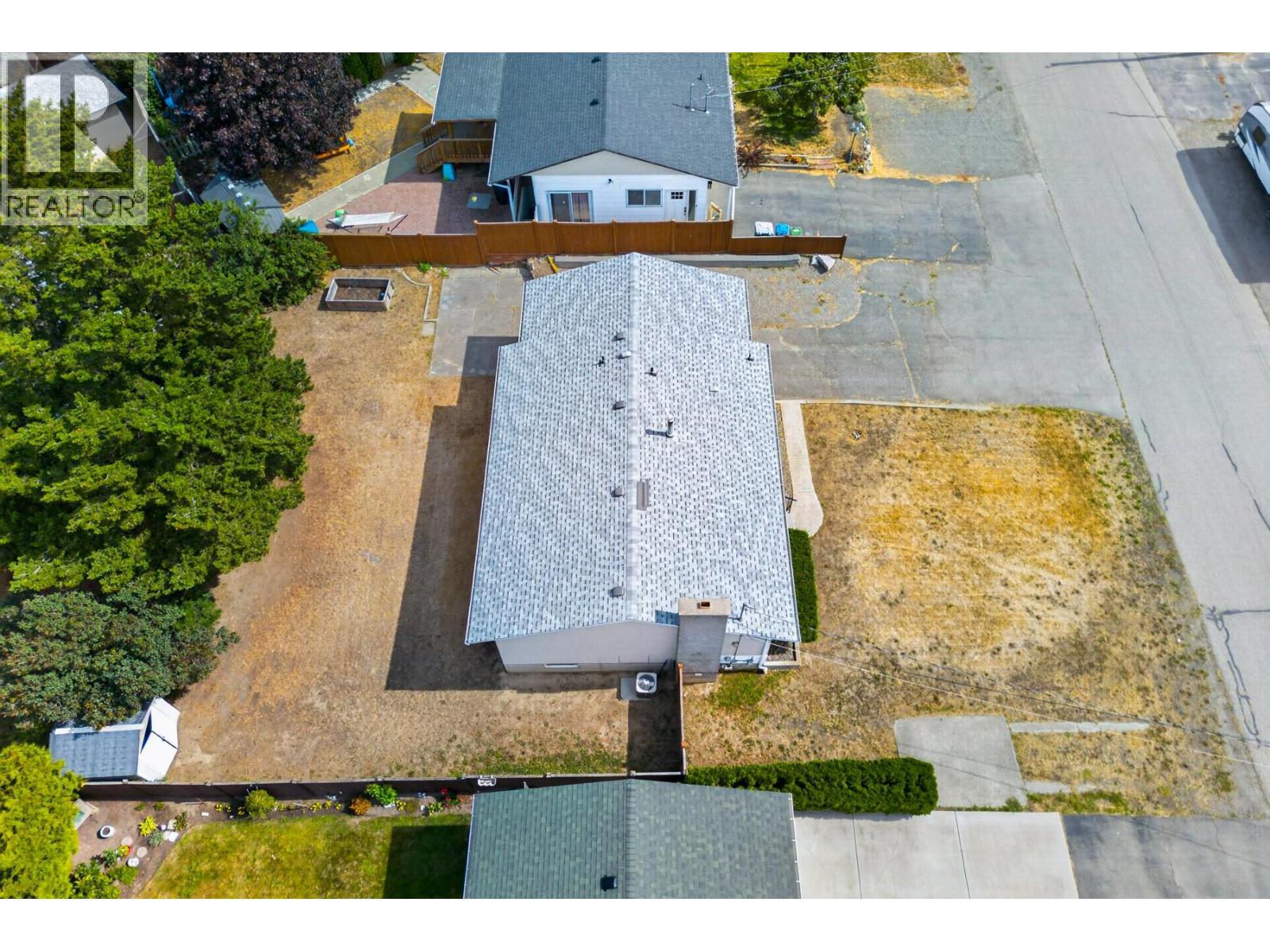 2640 Argyle Avenue, Kamloops, British Columbia  V2B 4T8 - Photo 37 - 10399705
