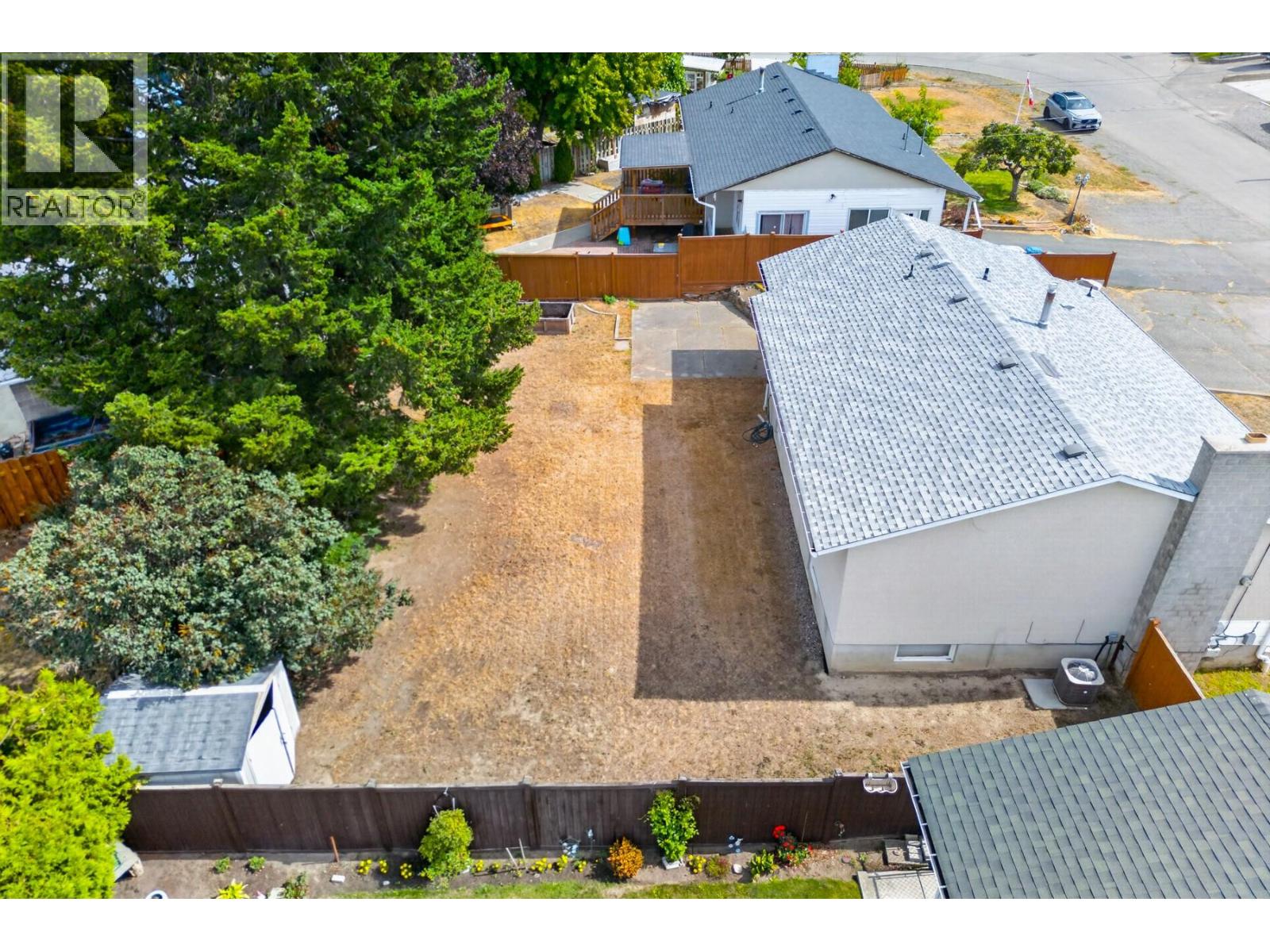 2640 Argyle Avenue, Kamloops, British Columbia  V2B 4T8 - Photo 39 - 10399705