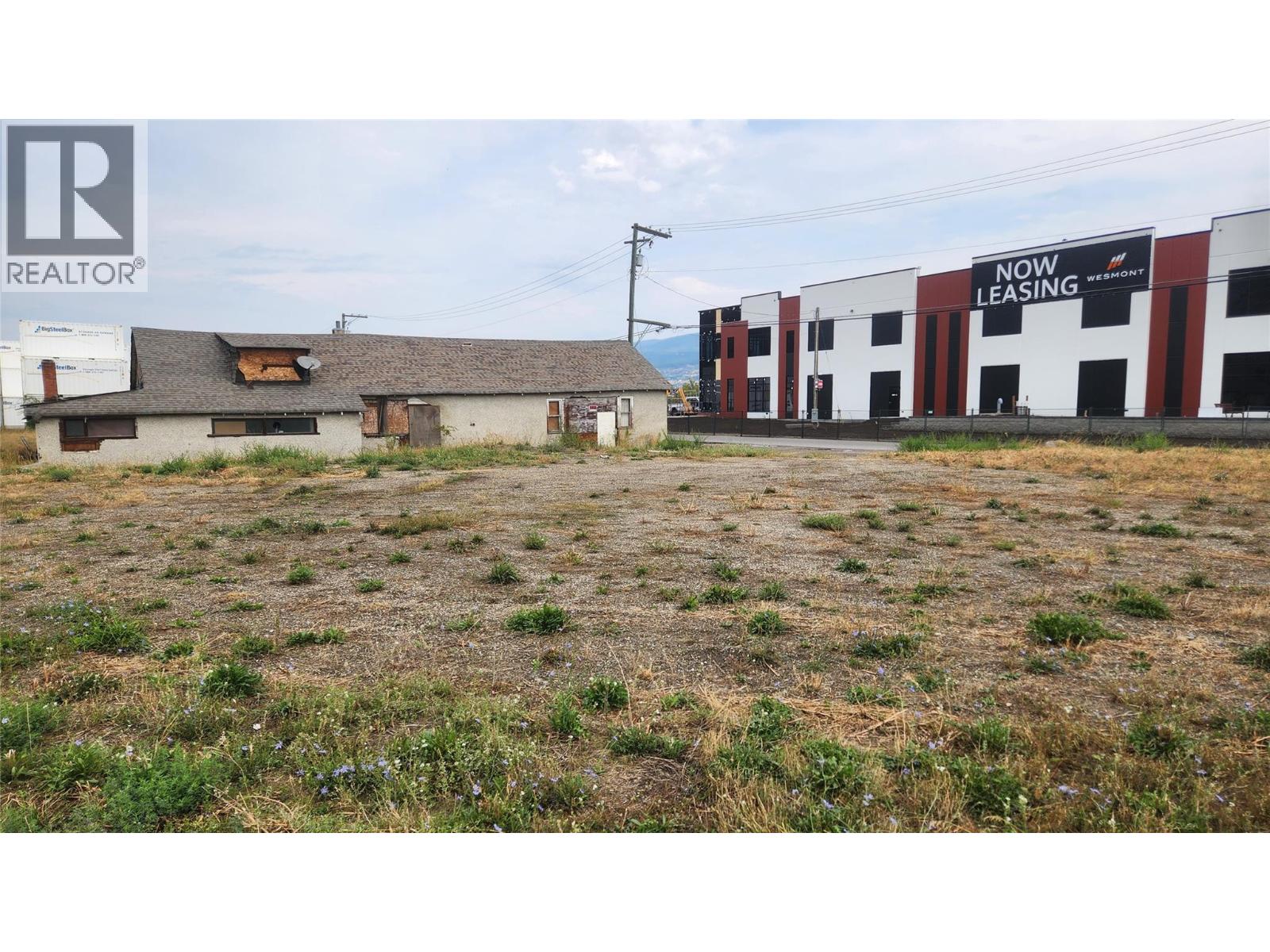 4600 4604 34 Street, Vernon, British Columbia  V1T 5Y9 - Photo 4 - 10399637
