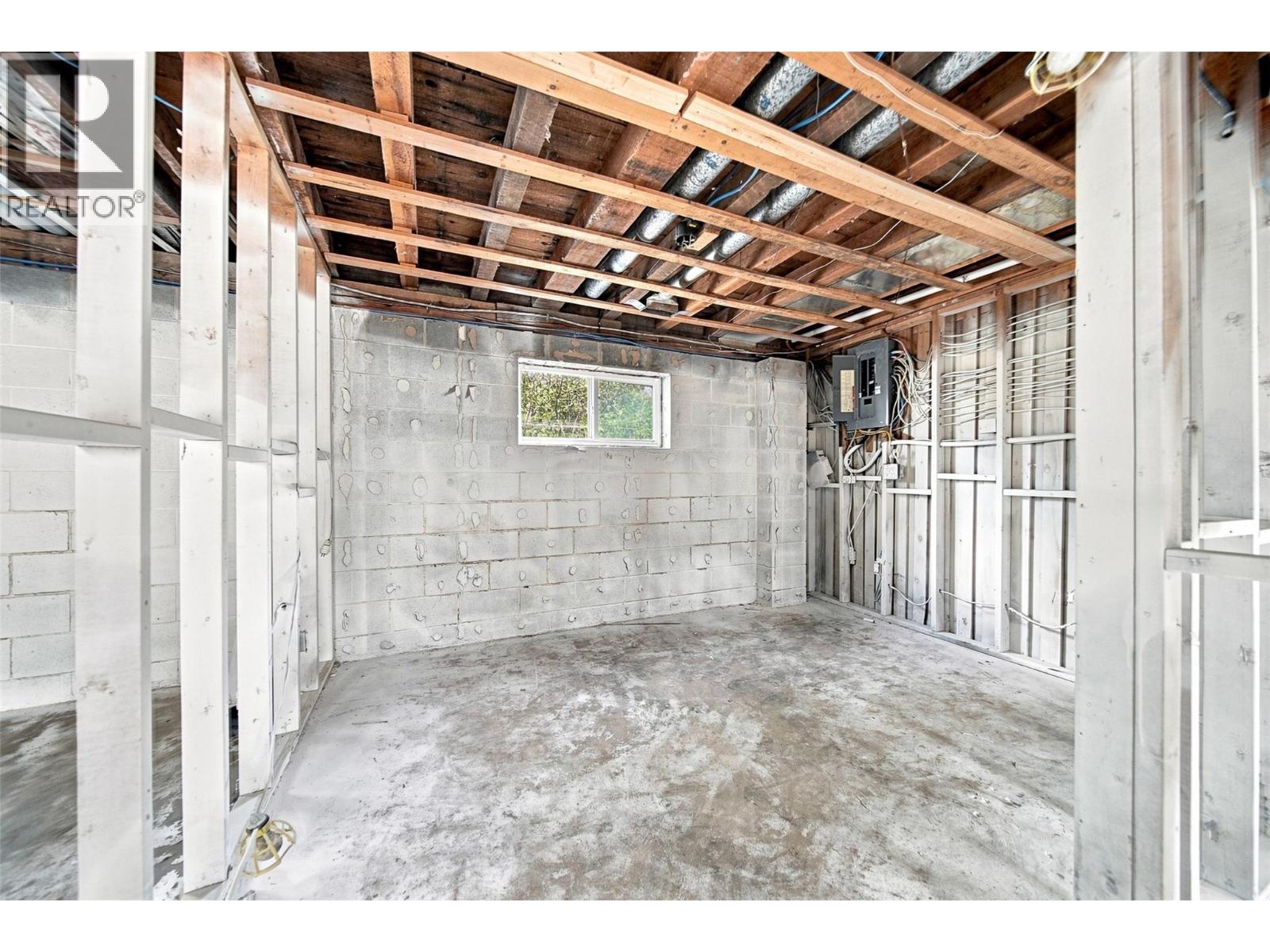 1401 Chapman Street, Merritt, British Columbia  V1K 1B8 - Photo 44 - 10399409