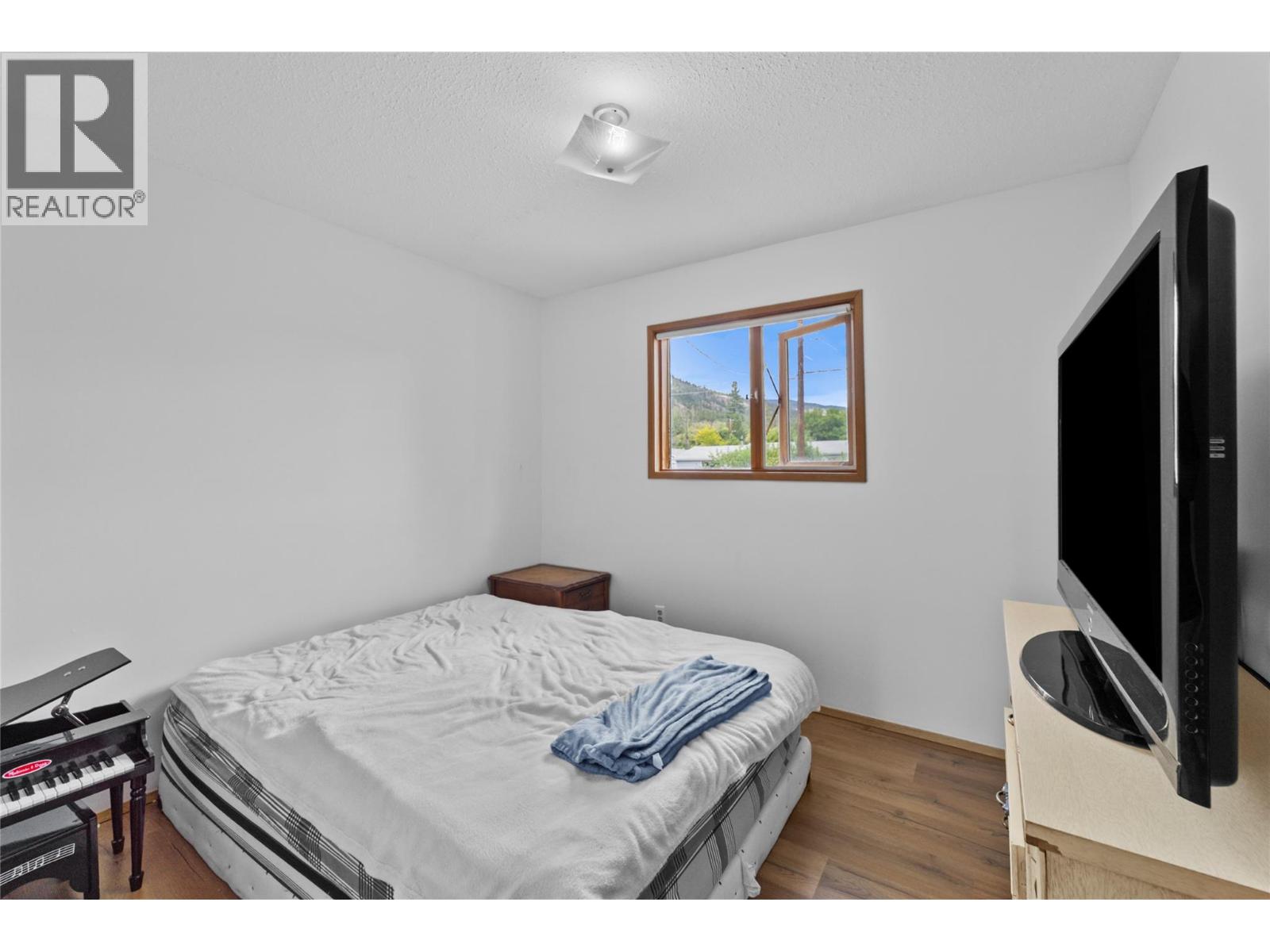 462 Dodding Avenue, Merritt, British Columbia  V0K 1Y0 - Photo 12 - 10399757