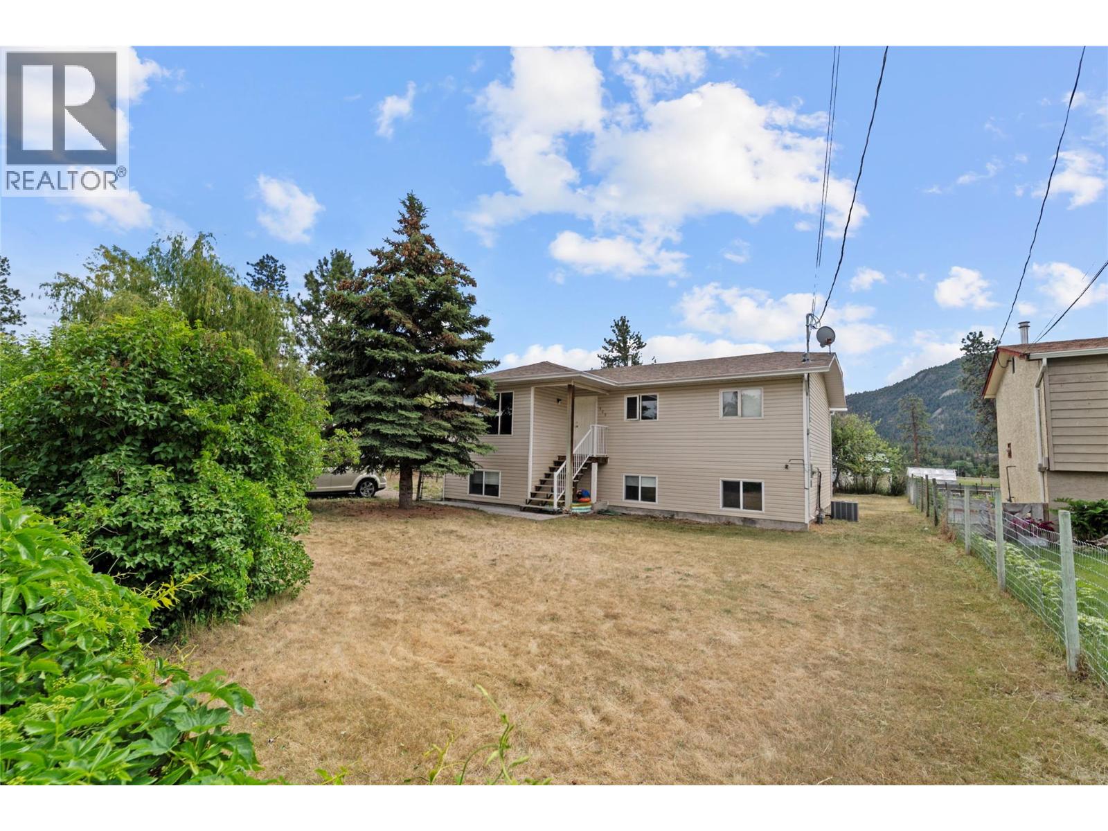 462 Dodding Avenue, Merritt, British Columbia  V0K 1Y0 - Photo 2 - 10399757