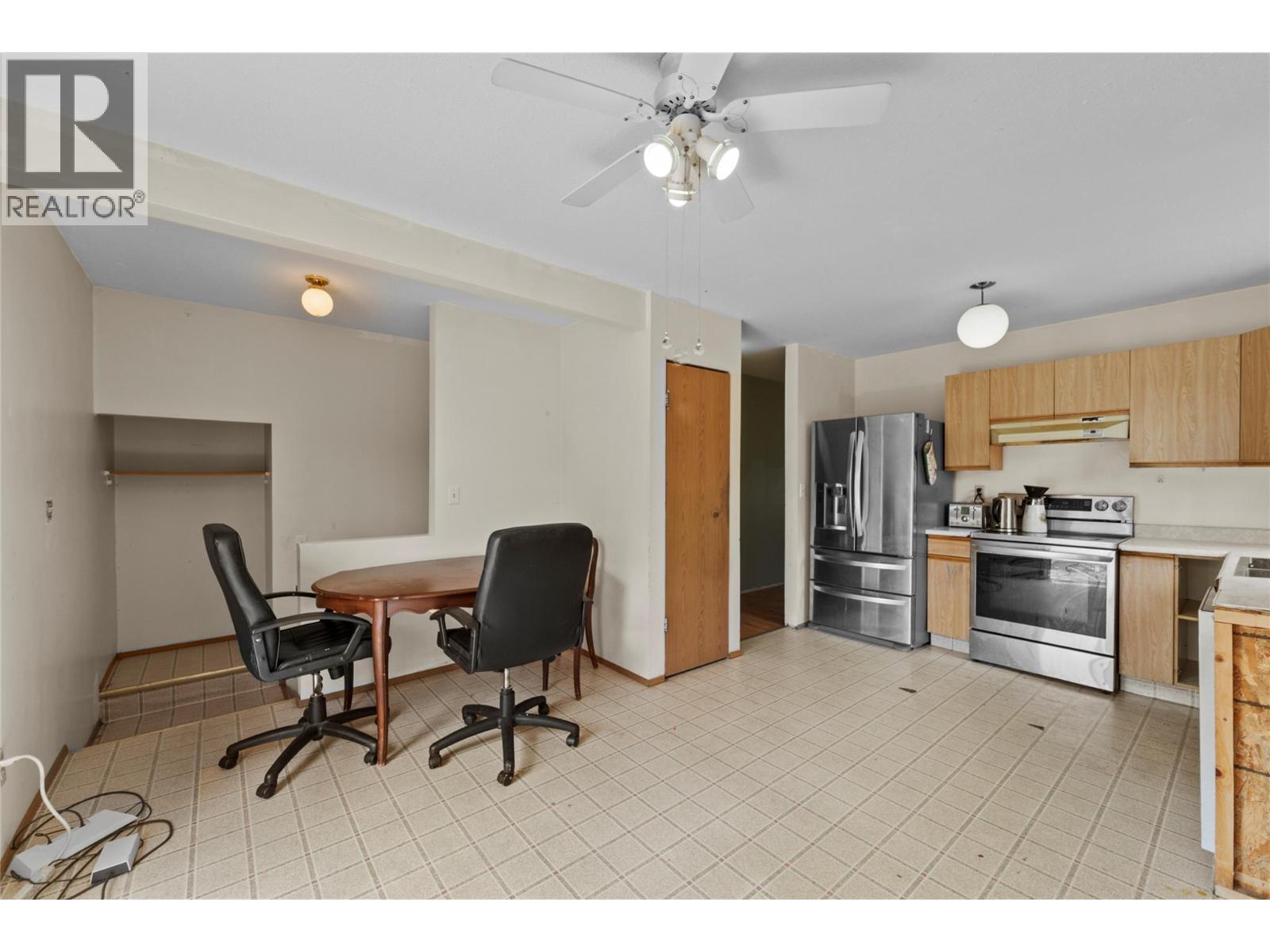 462 Dodding Avenue, Merritt, British Columbia  V0K 1Y0 - Photo 5 - 10399757