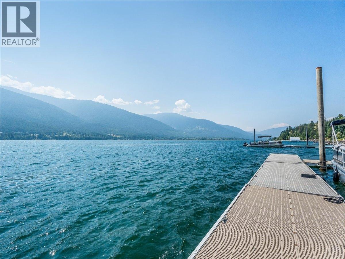 6744 3a Highway, Nelson, British Columbia  V1L 6S2 - Photo 12 - 10399714