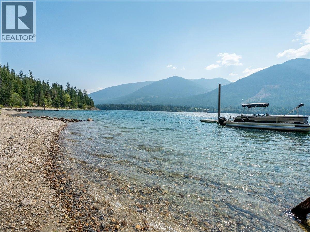6744 3a Highway, Nelson, British Columbia  V1L 6S2 - Photo 15 - 10399714