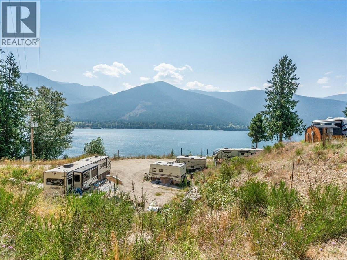 6744 3a Highway, Nelson, British Columbia  V1L 6S2 - Photo 21 - 10399714
