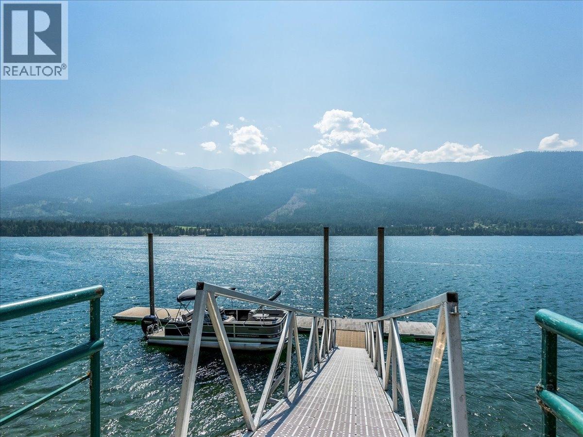 6744 3a Highway, Nelson, British Columbia  V1L 6S2 - Photo 9 - 10399714