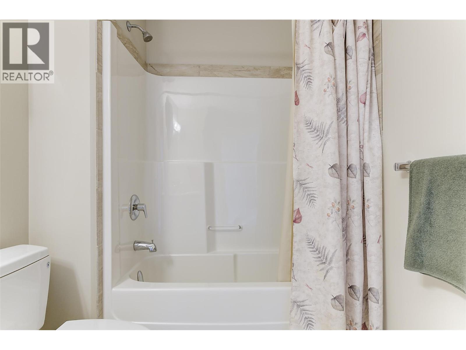 1836 Tower Ranch Boulevard Unit# 2, Kelowna, British Columbia  V1P 1S8 - Photo 48 - 10399736