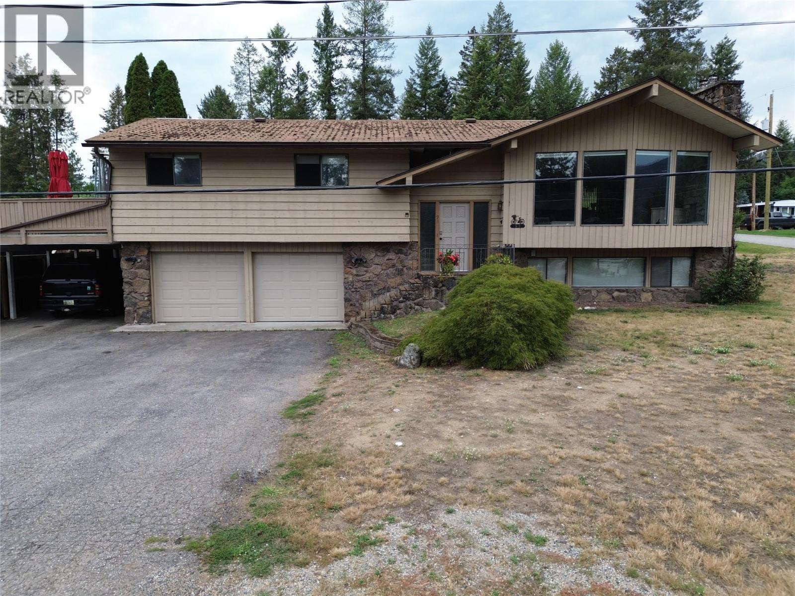 93 Holmes Road, Christina Lake, British Columbia  V0H 1E0 - Photo 1 - 10399519
