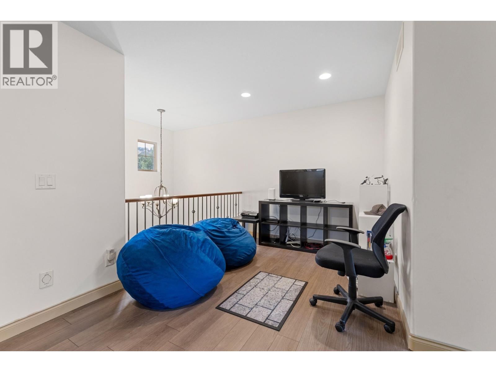 5438 Farron Street, Kelowna, British Columbia  V1W 5A6 - Photo 31 - 10398029