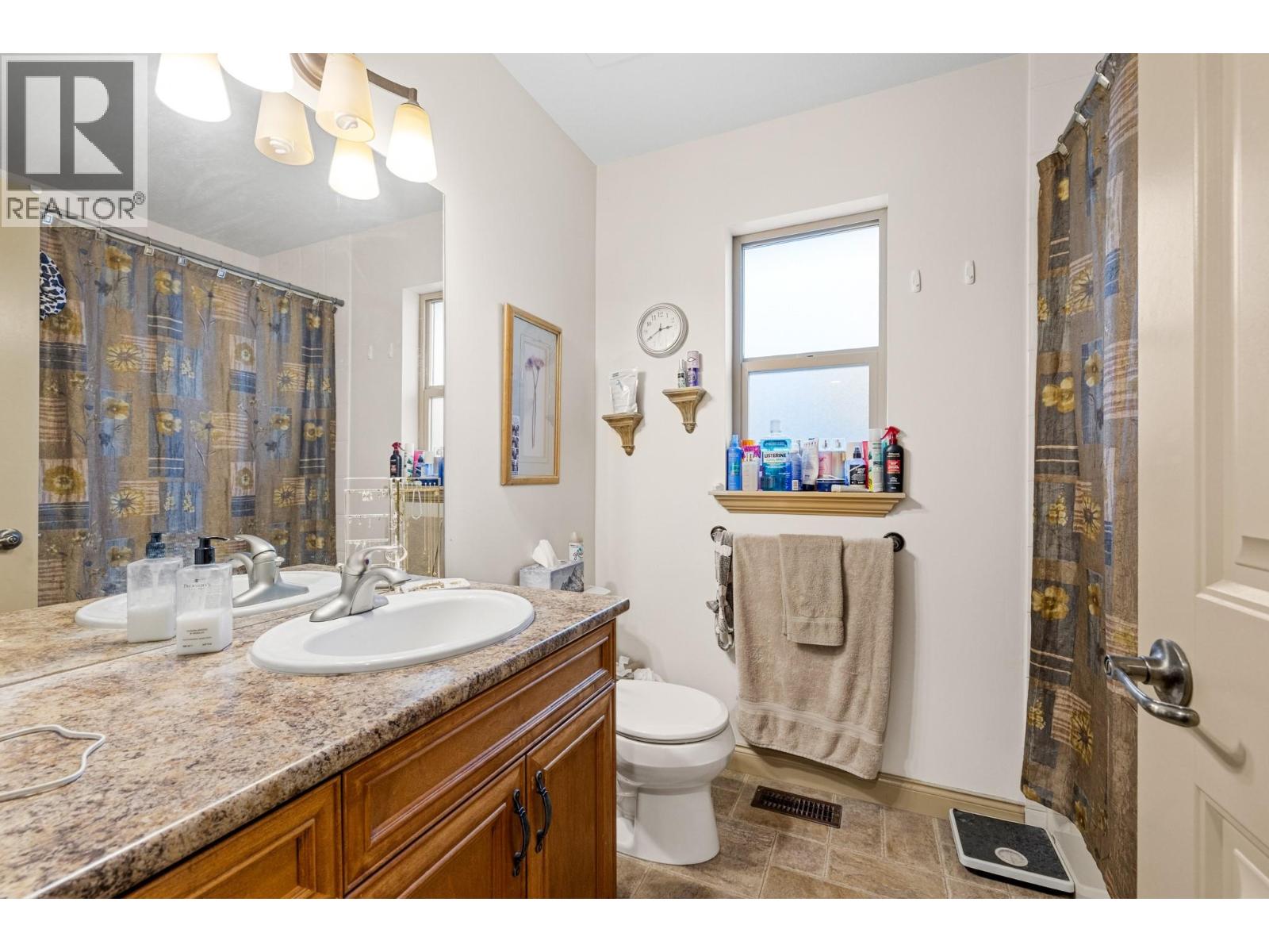 5438 Farron Street, Kelowna, British Columbia  V1W 5A6 - Photo 35 - 10398029