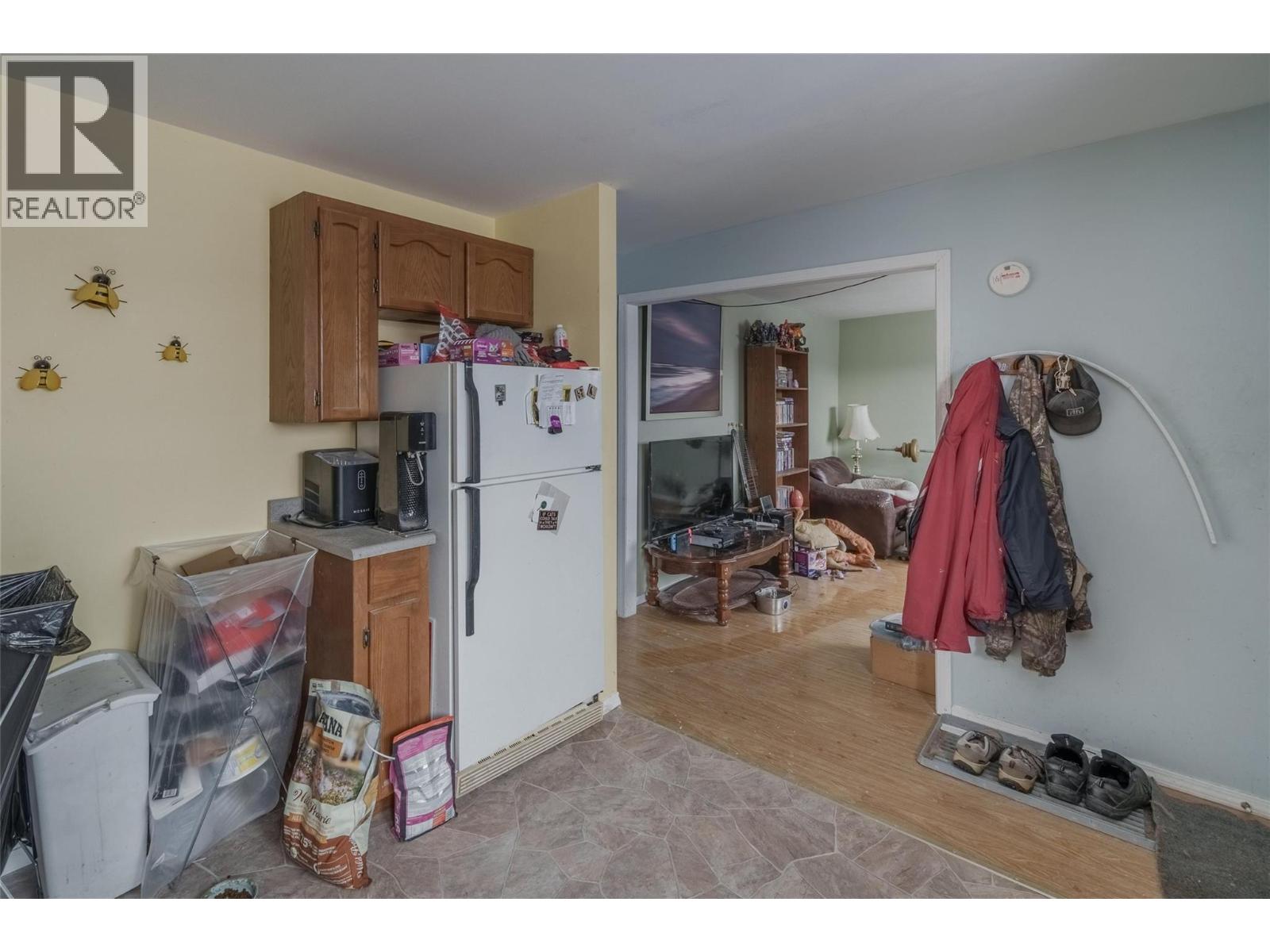 1504 Carson Street, Clinton, British Columbia  V0K 1K0 - Photo 14 - 10399765