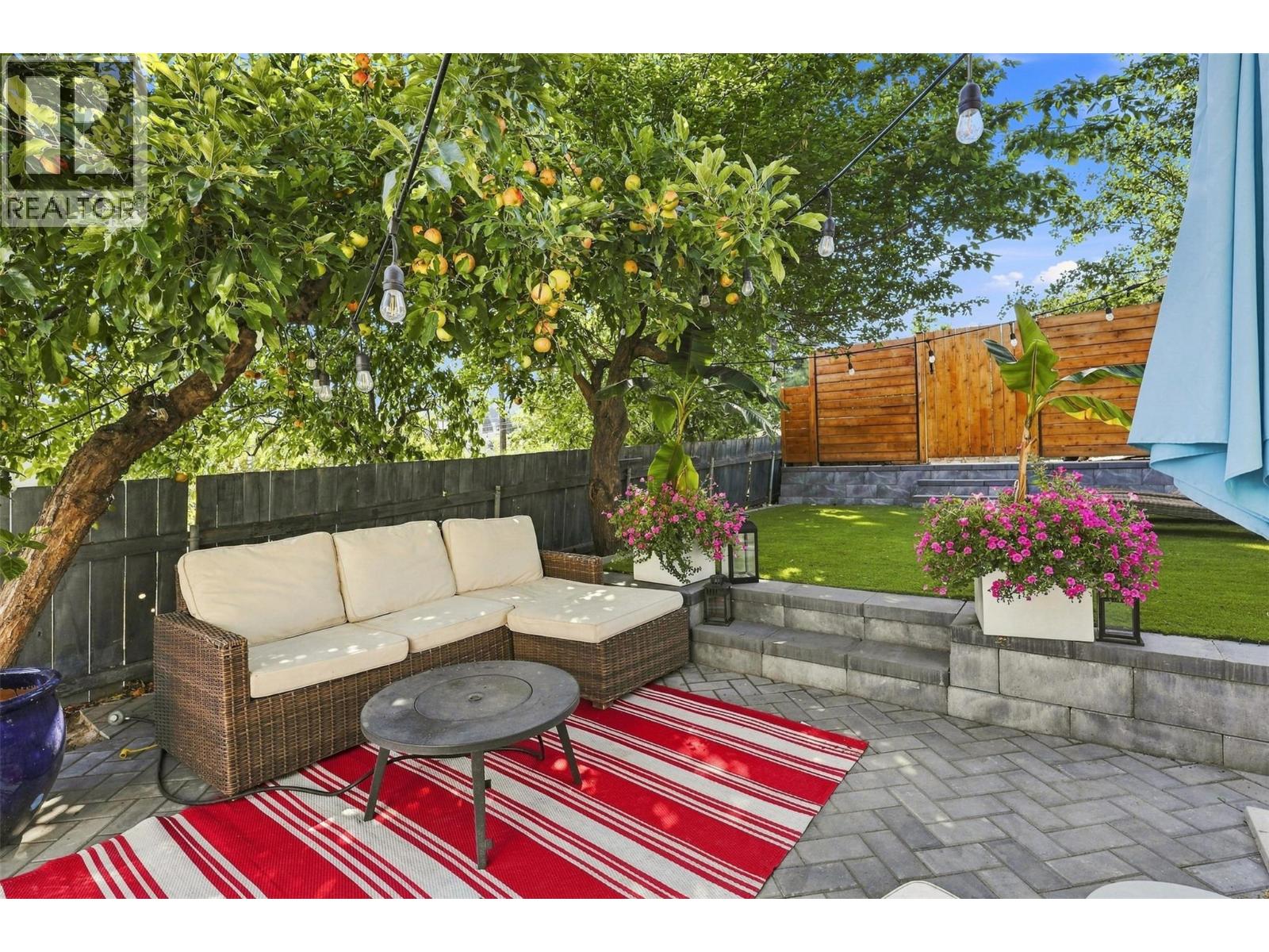 675 Dominion Street, Kamloops, British Columbia  V2C 2X6 - Photo 33 - 10386242