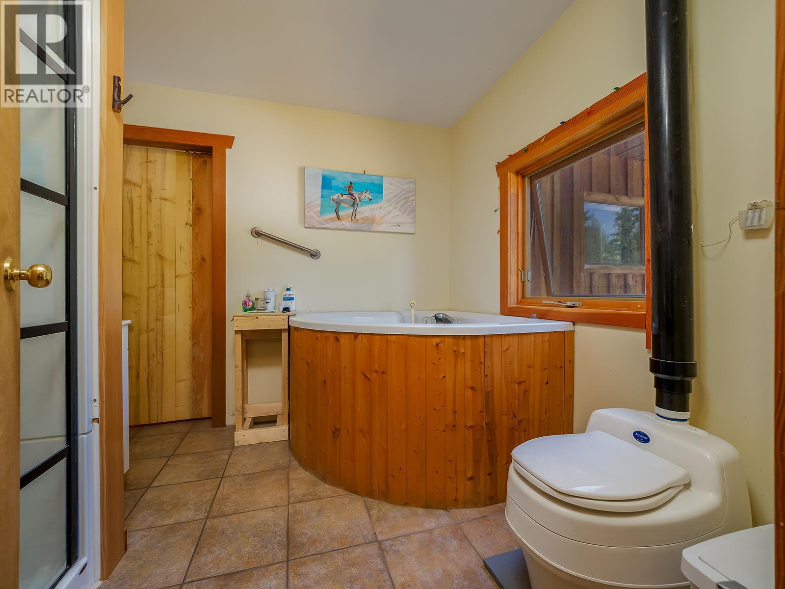 4151 Thomas Road, Golden, British Columbia  V0A 1L0 - Photo 17 - 10399730