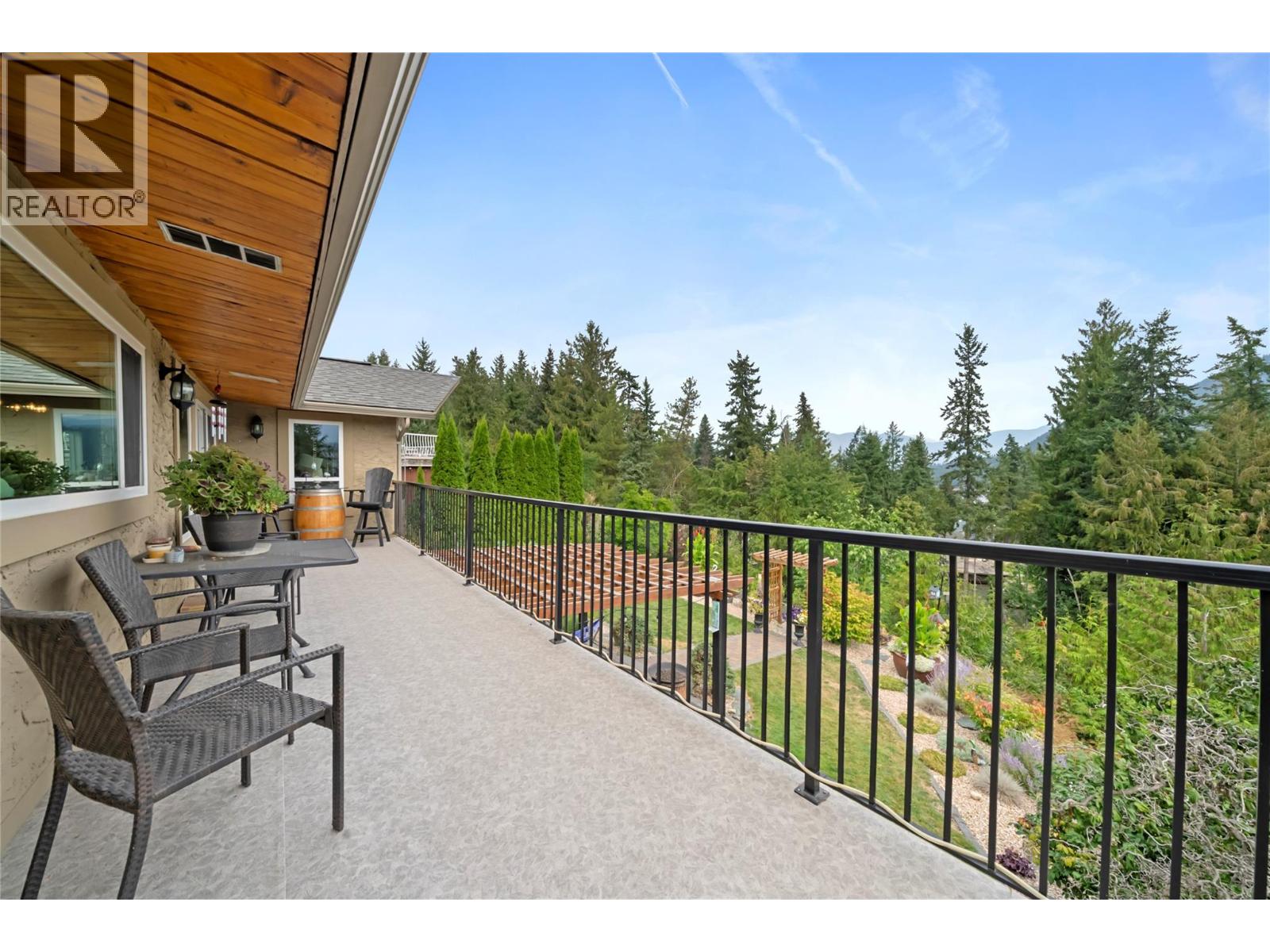 2880 Chalet Drive, Blind Bay, British Columbia  V0E 1H1 - Photo 14 - 10398677