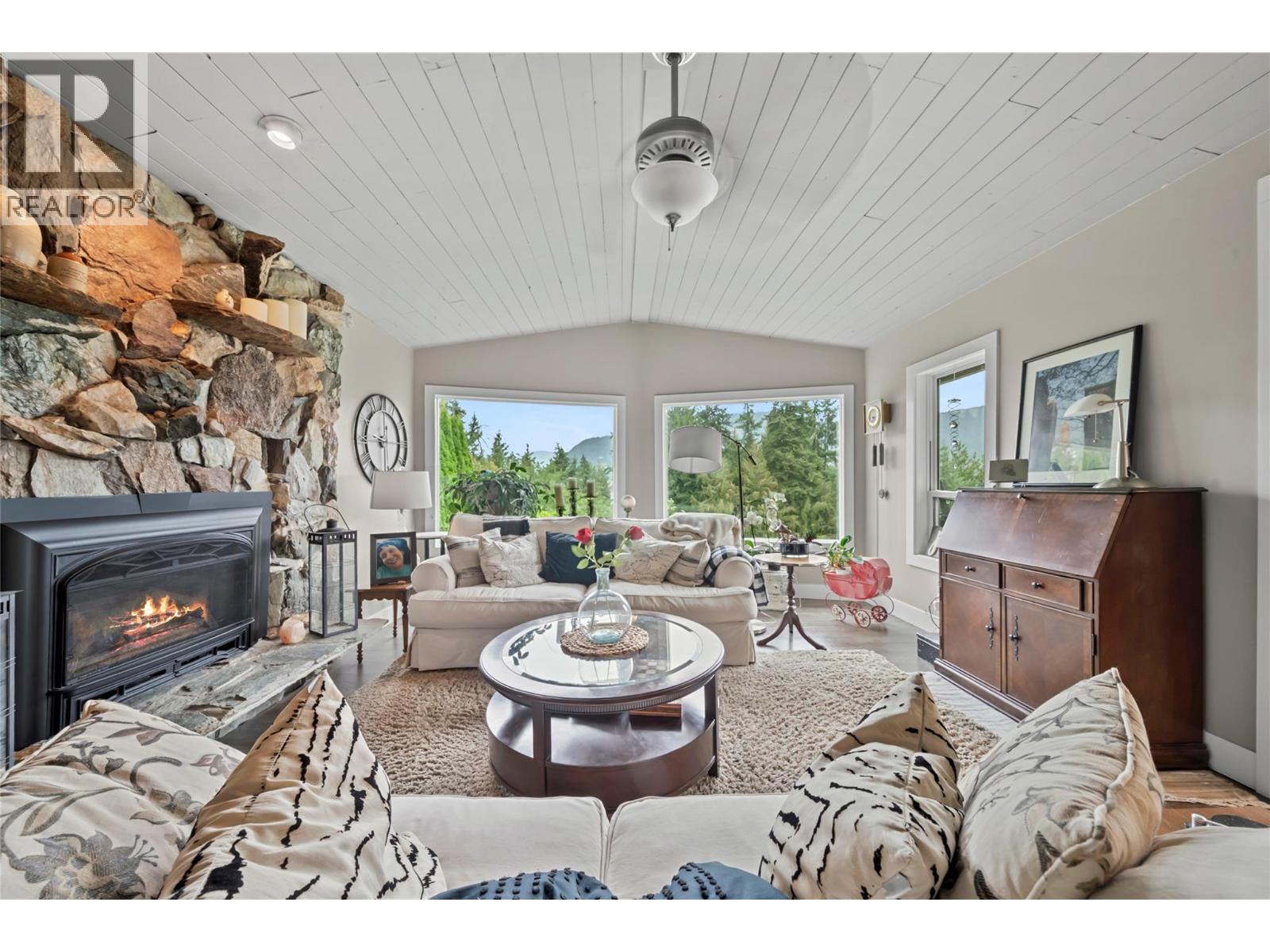 2880 Chalet Drive, Blind Bay, British Columbia  V0E 1H1 - Photo 30 - 10398677