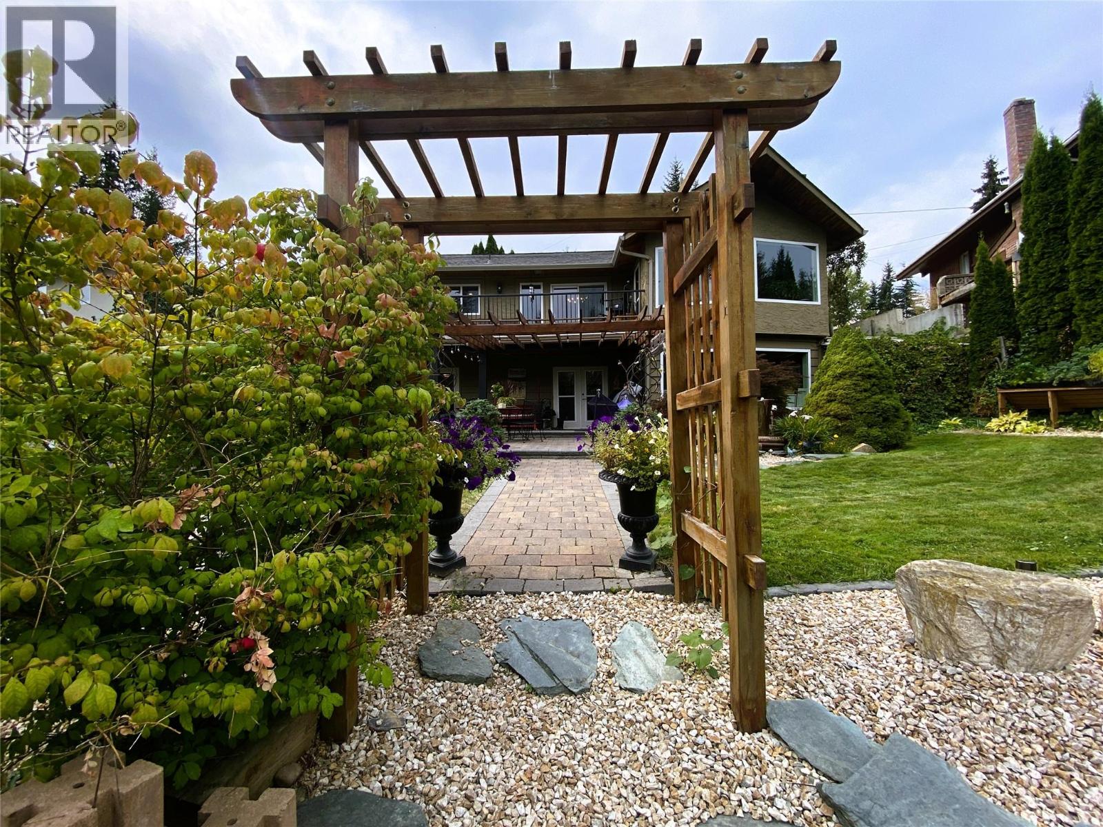 2880 Chalet Drive, Blind Bay, British Columbia  V0E 1H1 - Photo 67 - 10398677